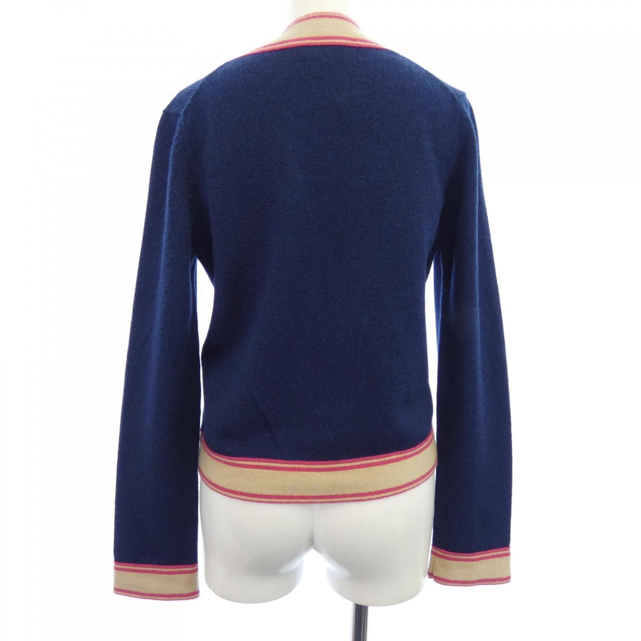 Chanel P62955K48449 100% Cashmere Cardigan Bag