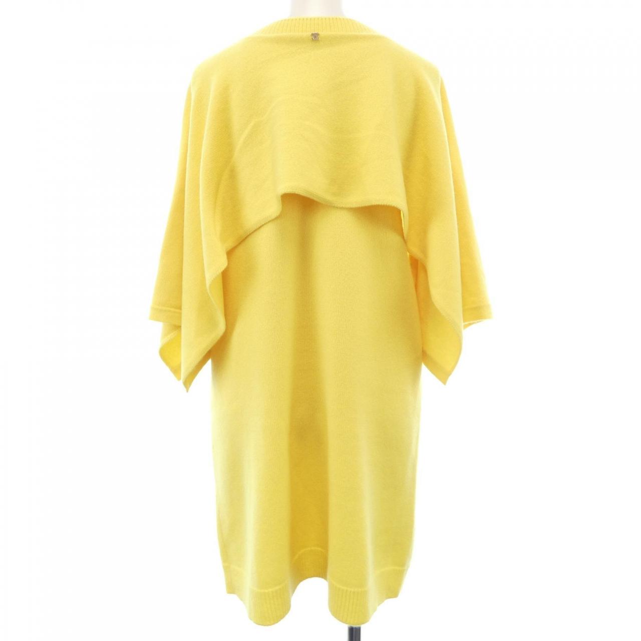 Chanel P42913K04371 Cashmere Knit