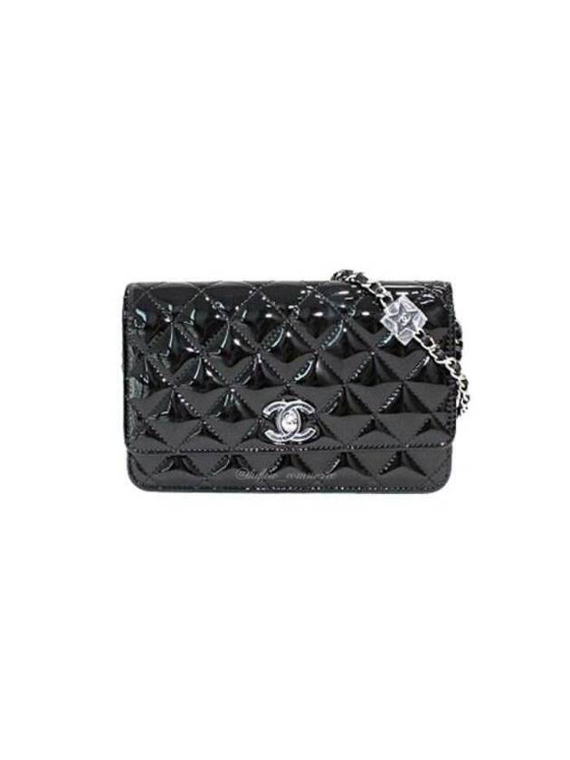 CC Logo Charm Chain Leather Cross Bag Black Chanel
