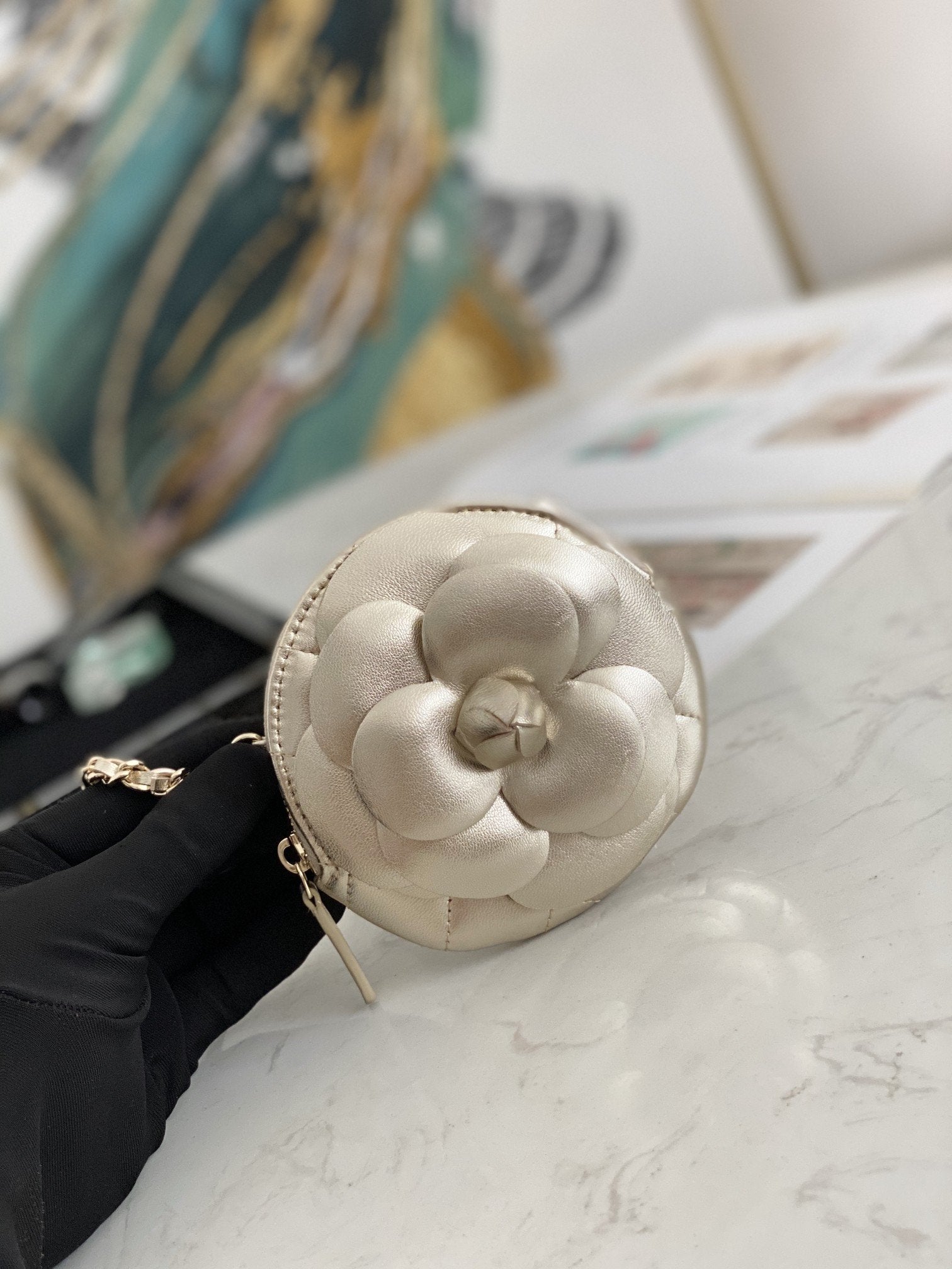 CHL Camellia 11cm 4in Gold Chain Clutch Bag