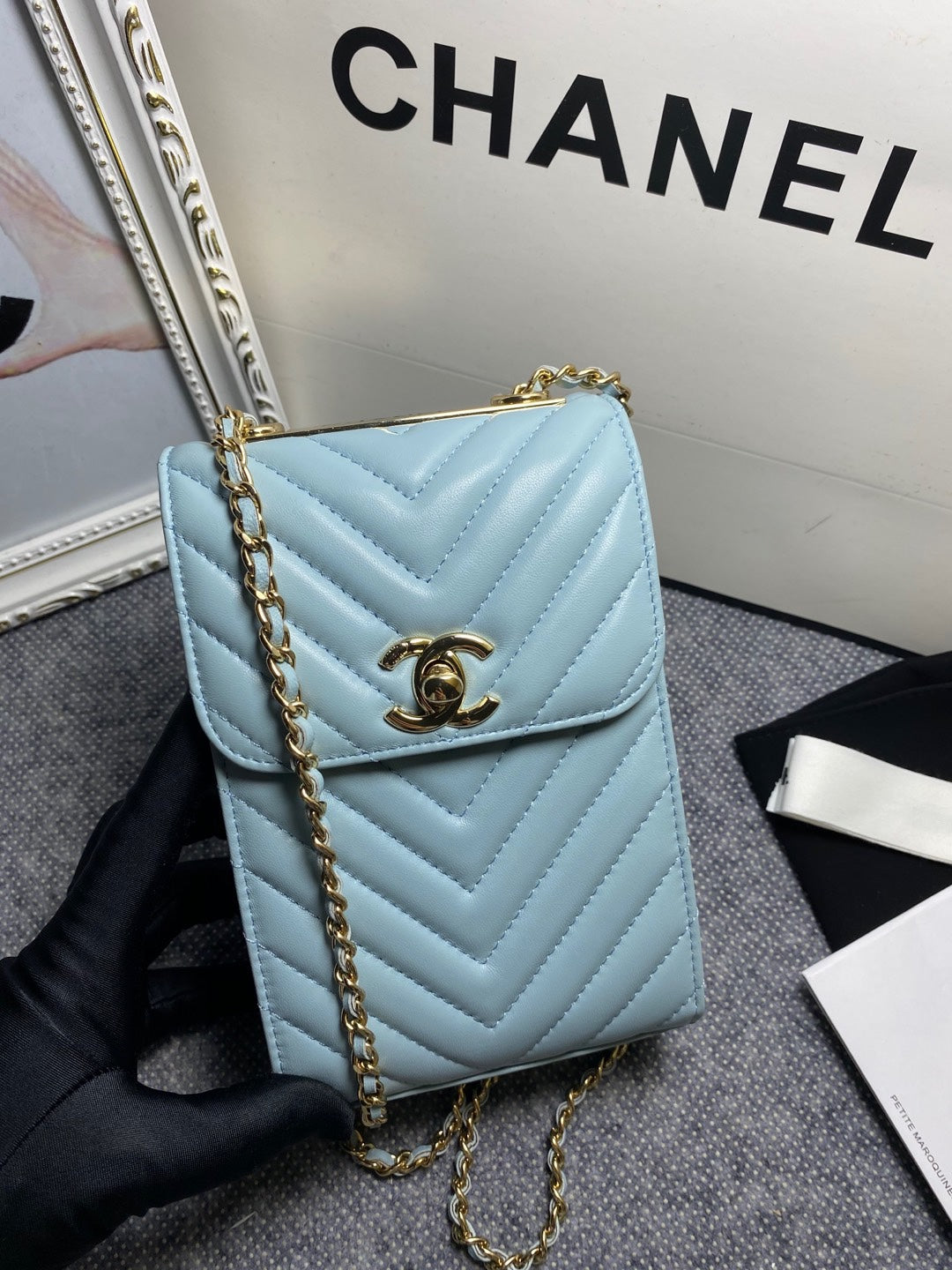 CHL Chevron Trendy CHL Phone Blue Handbag