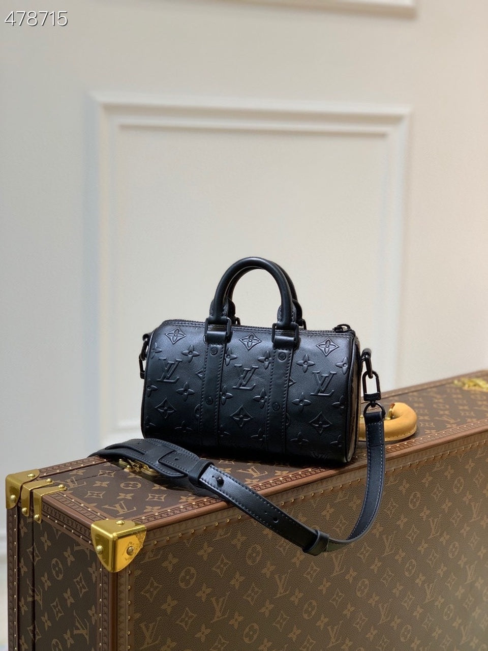 Top Quality Keepall Xs Seal For Women Monogram Black Crossbody Bag