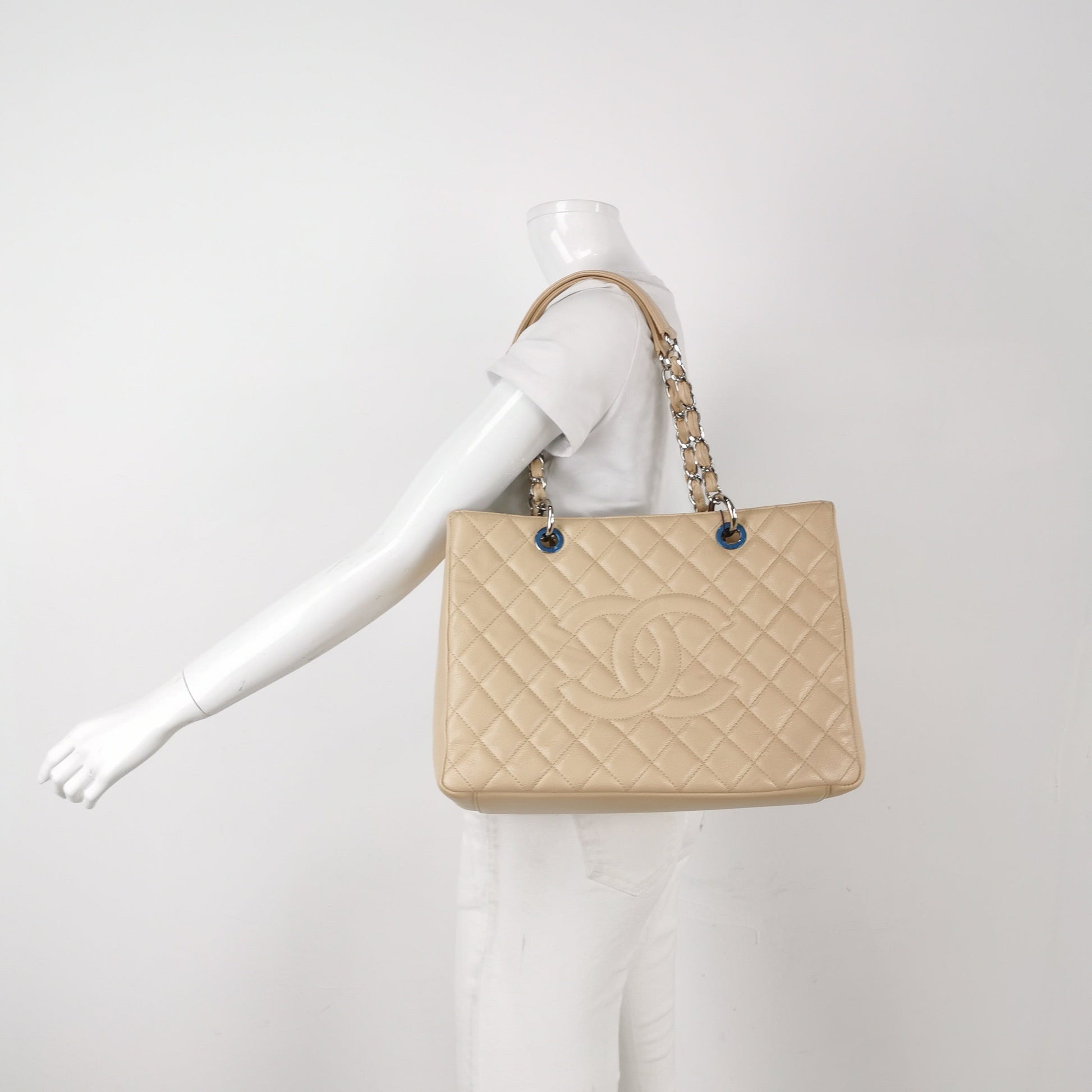 Chanel GST Grand Shopping Caviar Beige PM Leather Tote Bag 3
