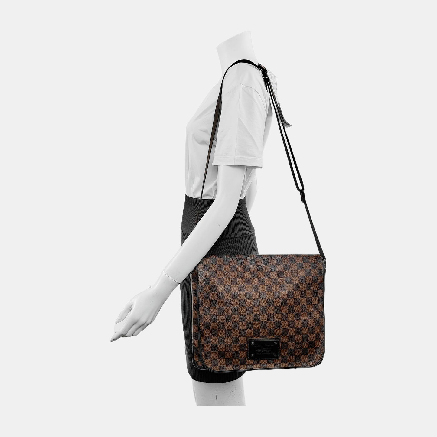 Louis Vuitton Brooklyn Messenger Ebene Monogram Damier Brown Crossbody Bag