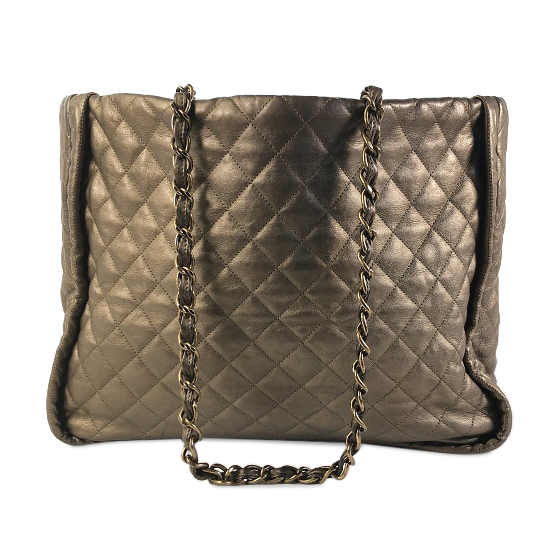 CHANEL CC Quilted Calfskin Istanbul Tote Tote Bag