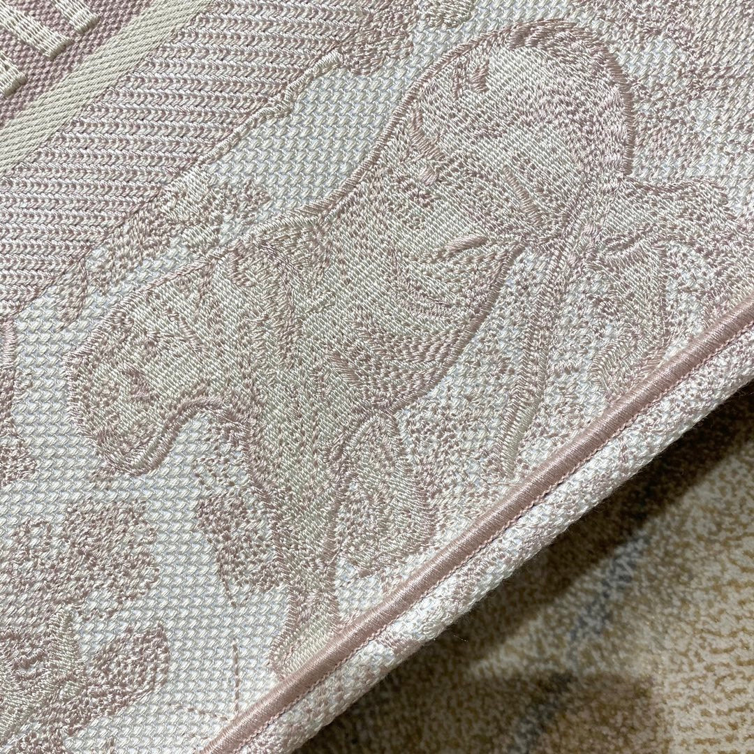 Metop Qualityum Book Toile De Pink Book Tote Bag
