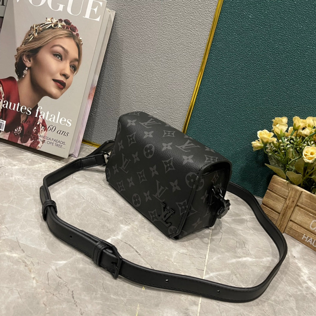 EN - Luxury LUV 868 Travel Bag