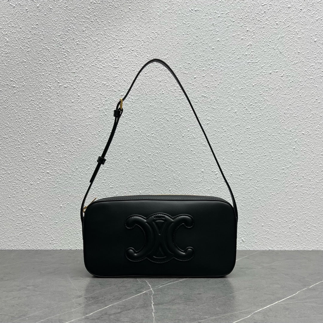 Top Quality Camera Shoulder Bag Cuir Triomphe Black 10In26Cm 7906