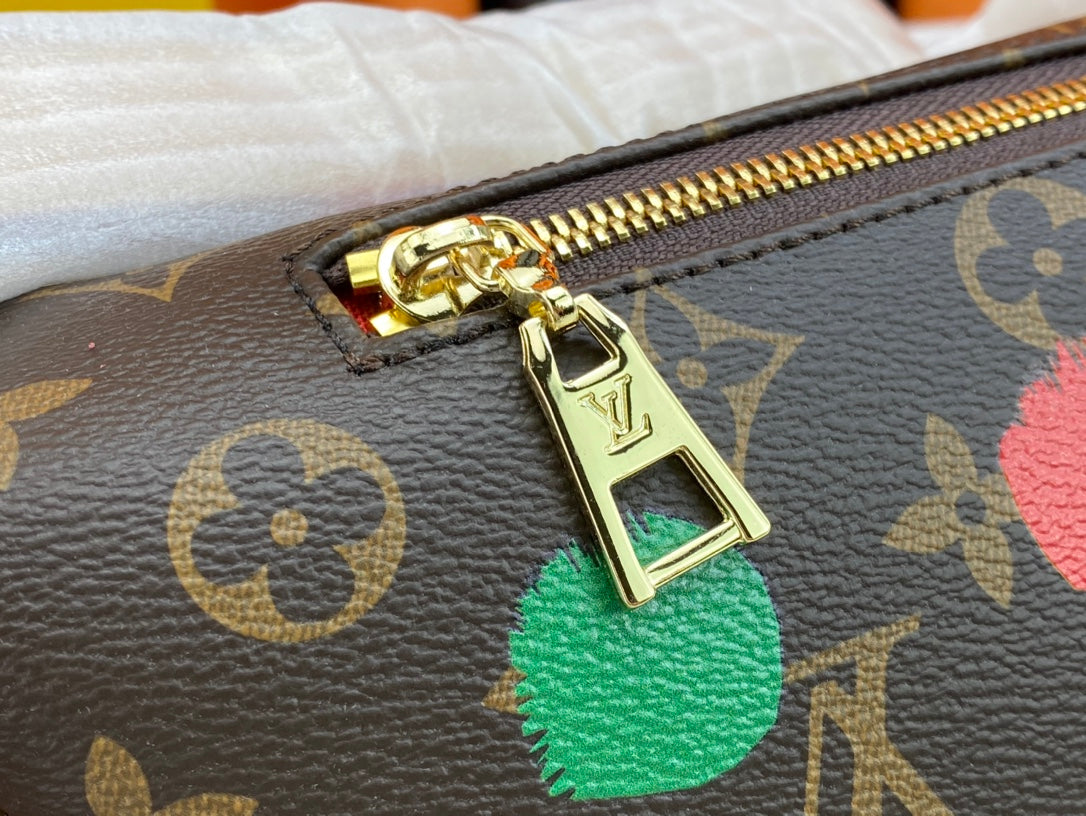 EN - Luxury LUV 830 Travel Bag