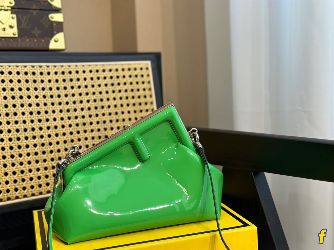 EN - Luxury FEI 286 Travel Bag