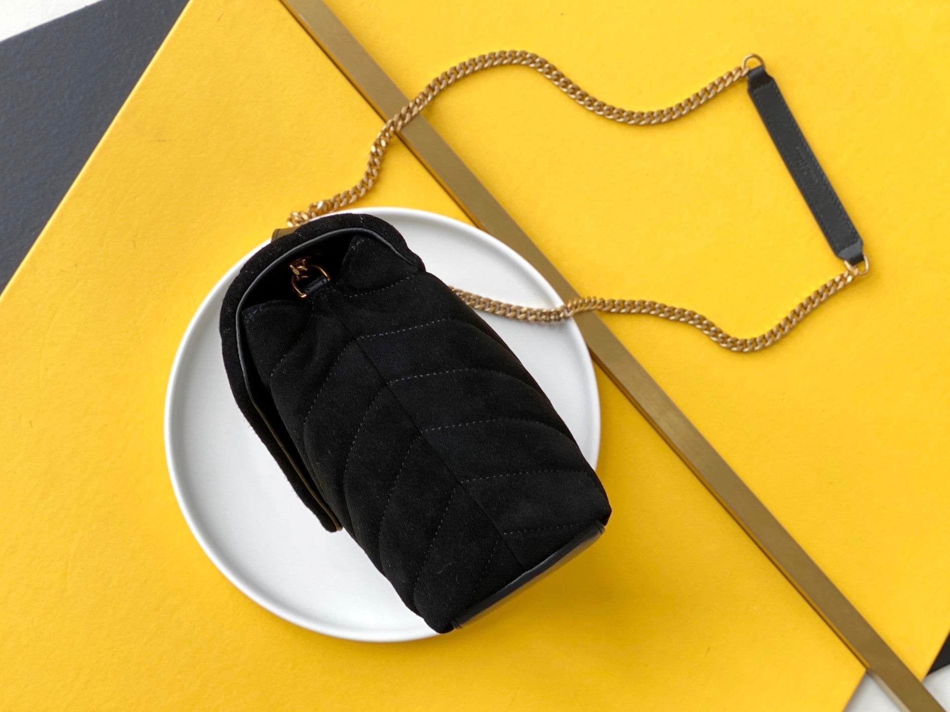 YSL Saint Laurent Loulou Lou Shoulder Bag Chain