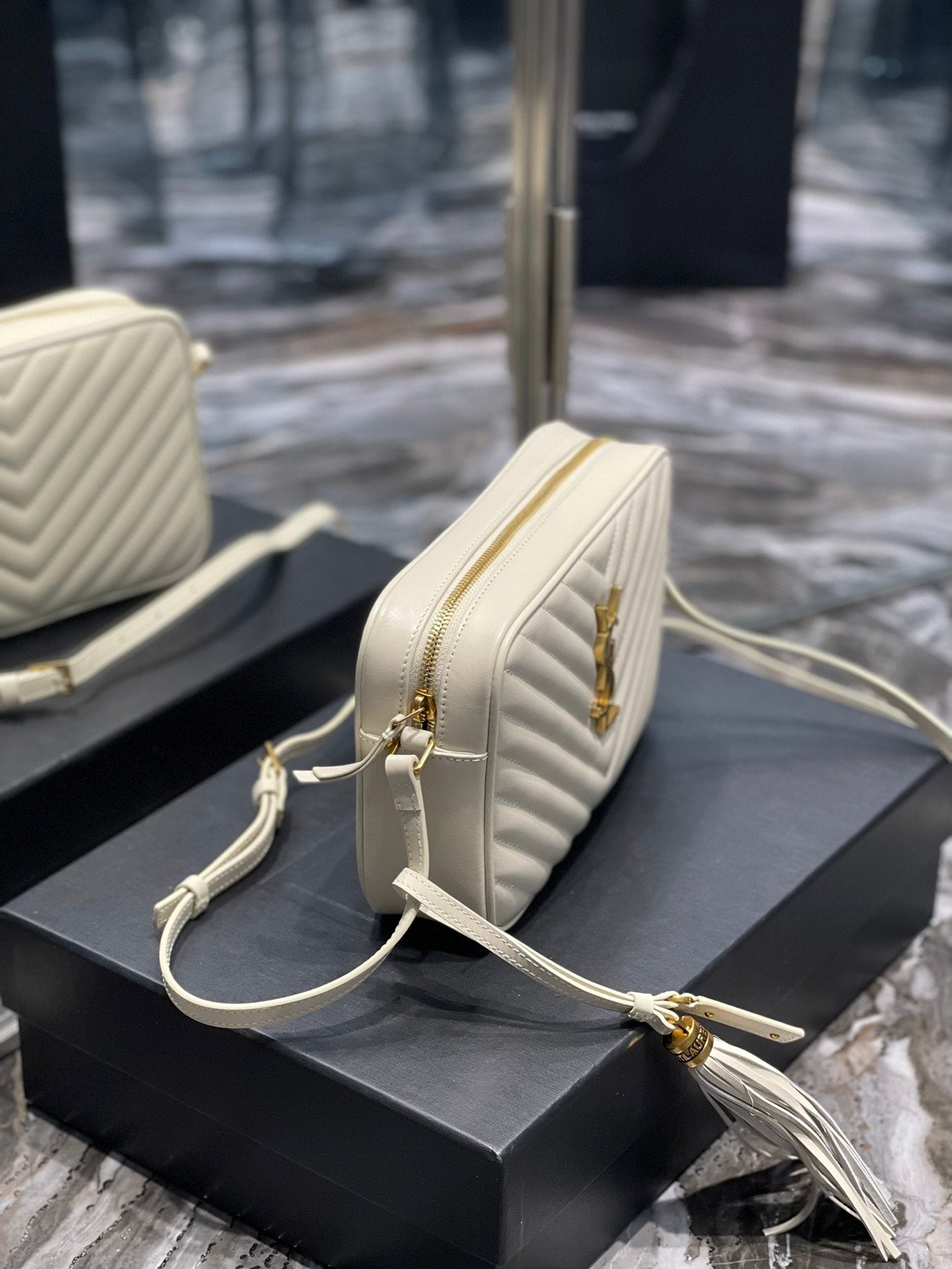 YSL Saint Laurent Lou Crossbody Bag Ysl 612544Dv7079207 9574