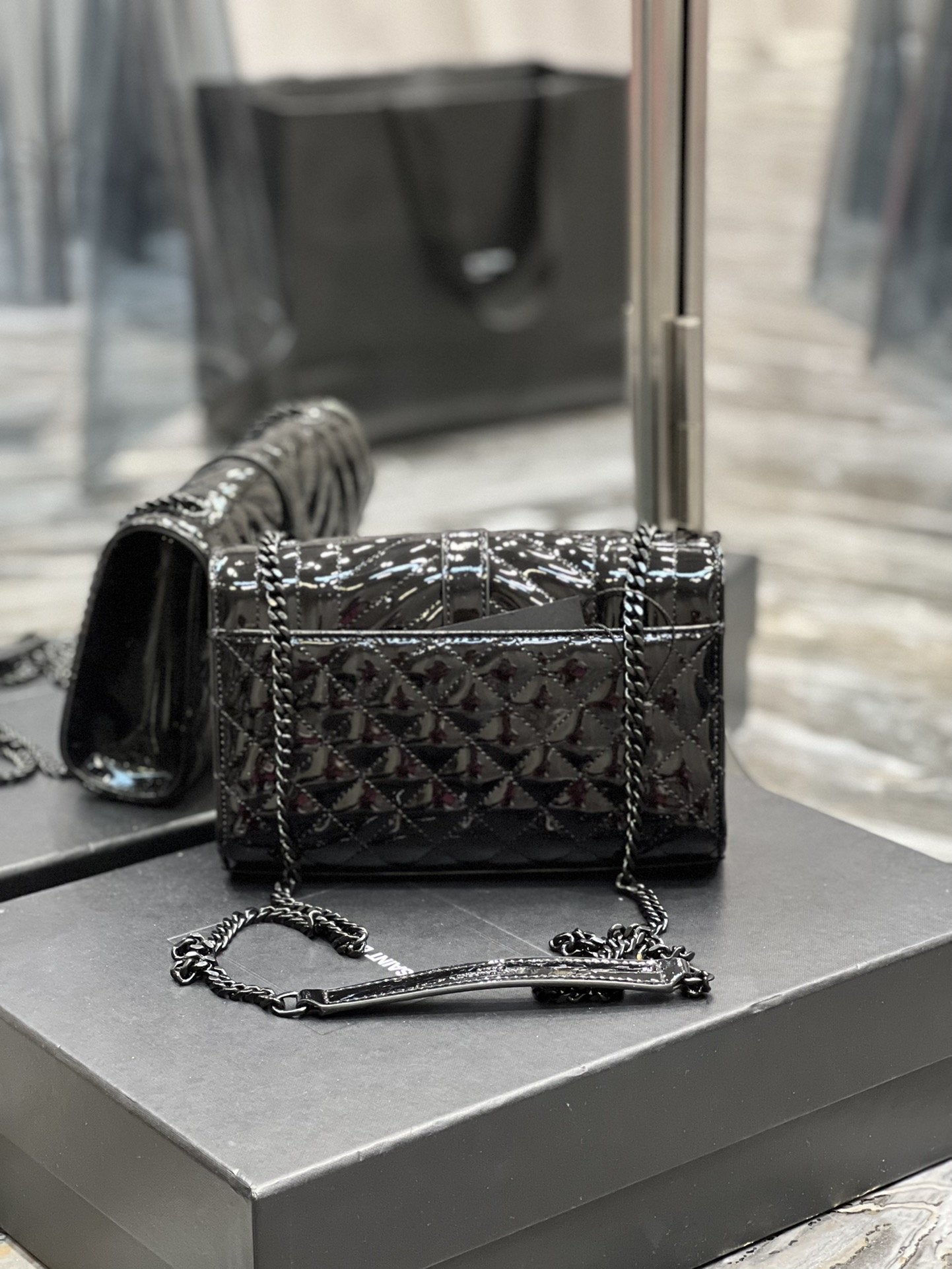 YSL Saint Laurent Envelope Handbag Travel Bag 82In21Cm Ysl 8097