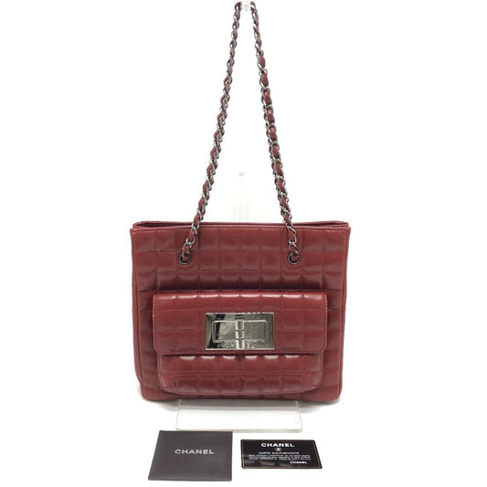 Chanel lambskin Chocolate bar 2.55 Red Tote Bag