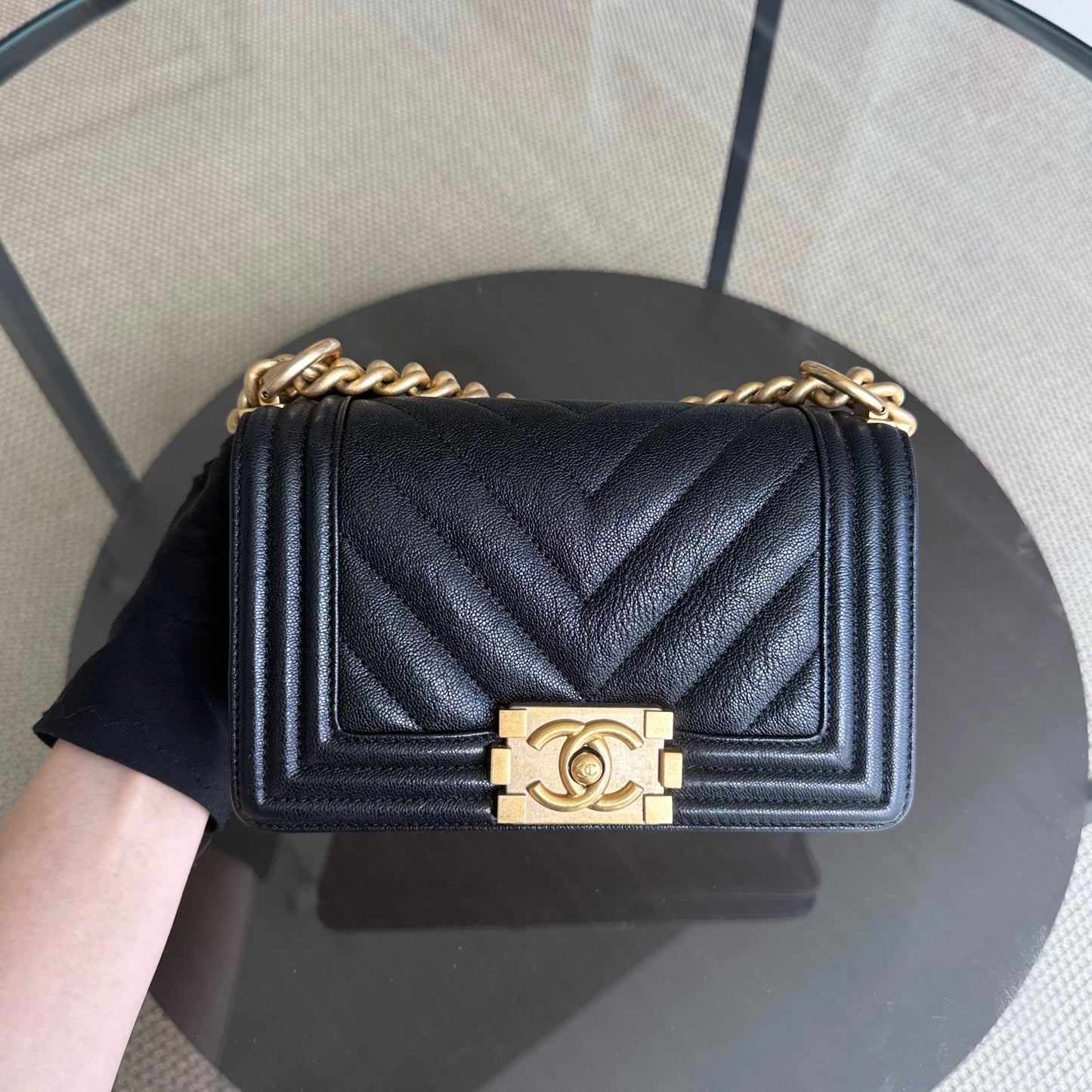 Chanel Boy Small - Caviar Chevron 20CM Black Gold Hardware