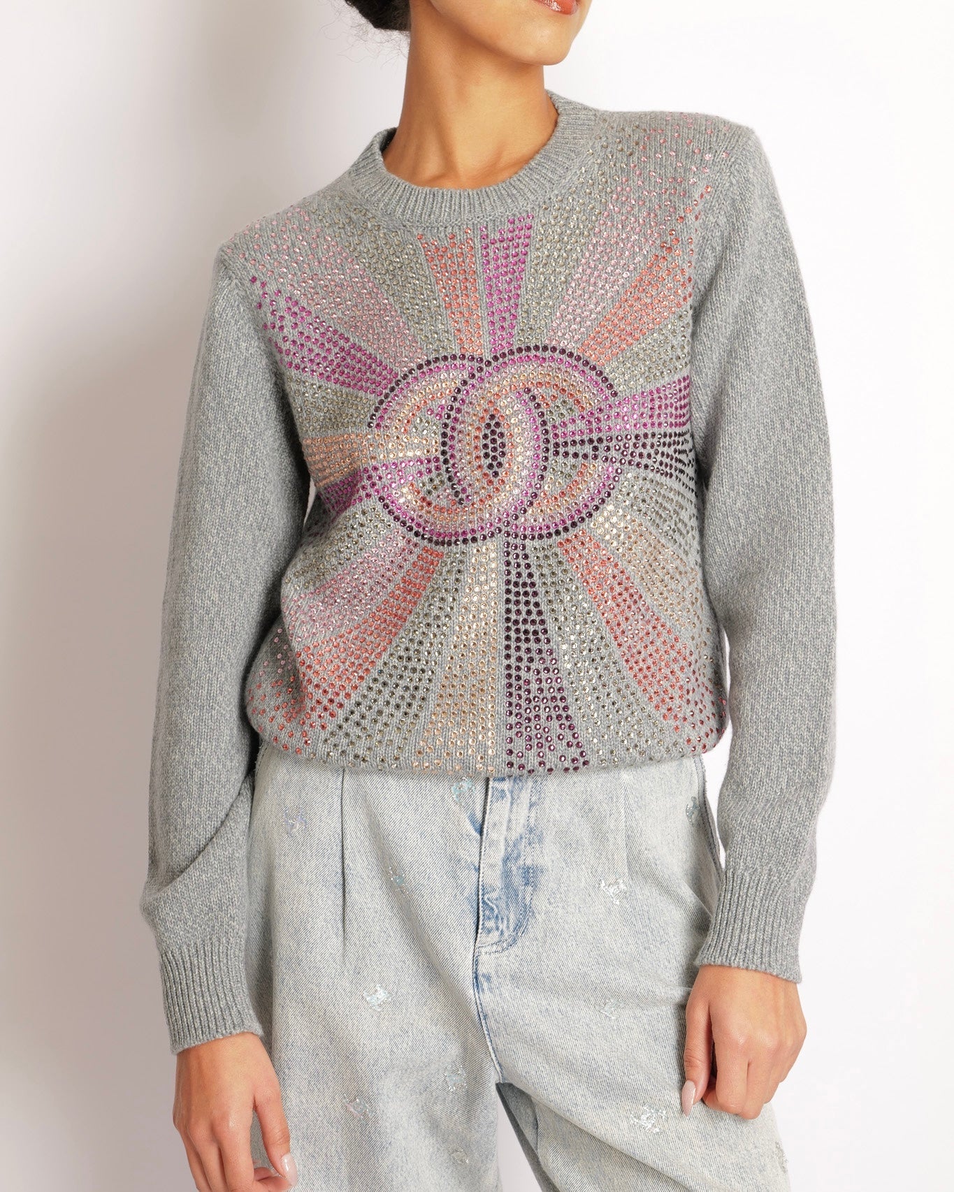 Chanel Grey Cashmere Knitted Jumper With Multi-Colour Crystal Embellished Cc Logo Size Fr 38 (Uk 10) Bag