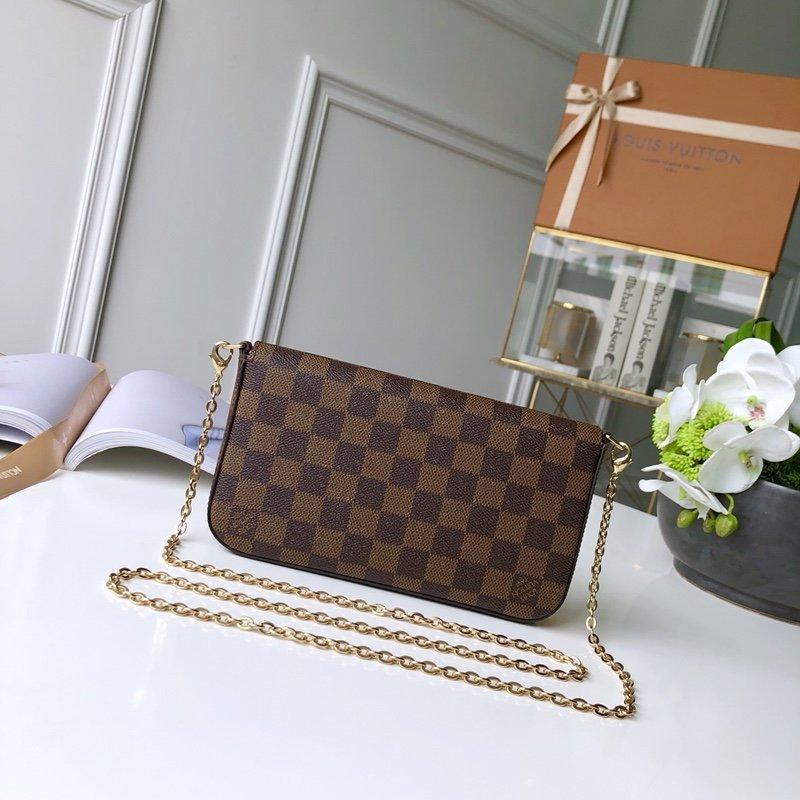 Louis Vuitton Wallet Style 4