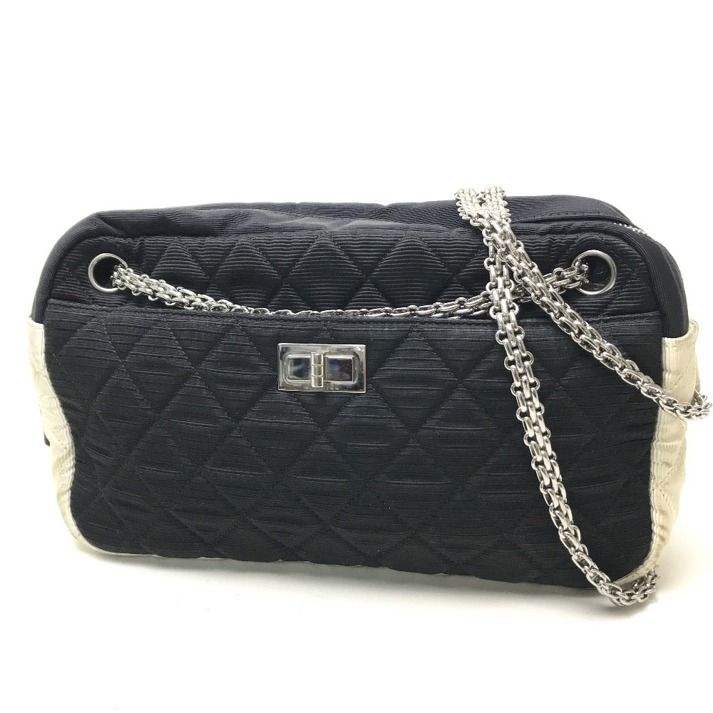 Chanel quilting By color Black Canvas Shoulder Bag