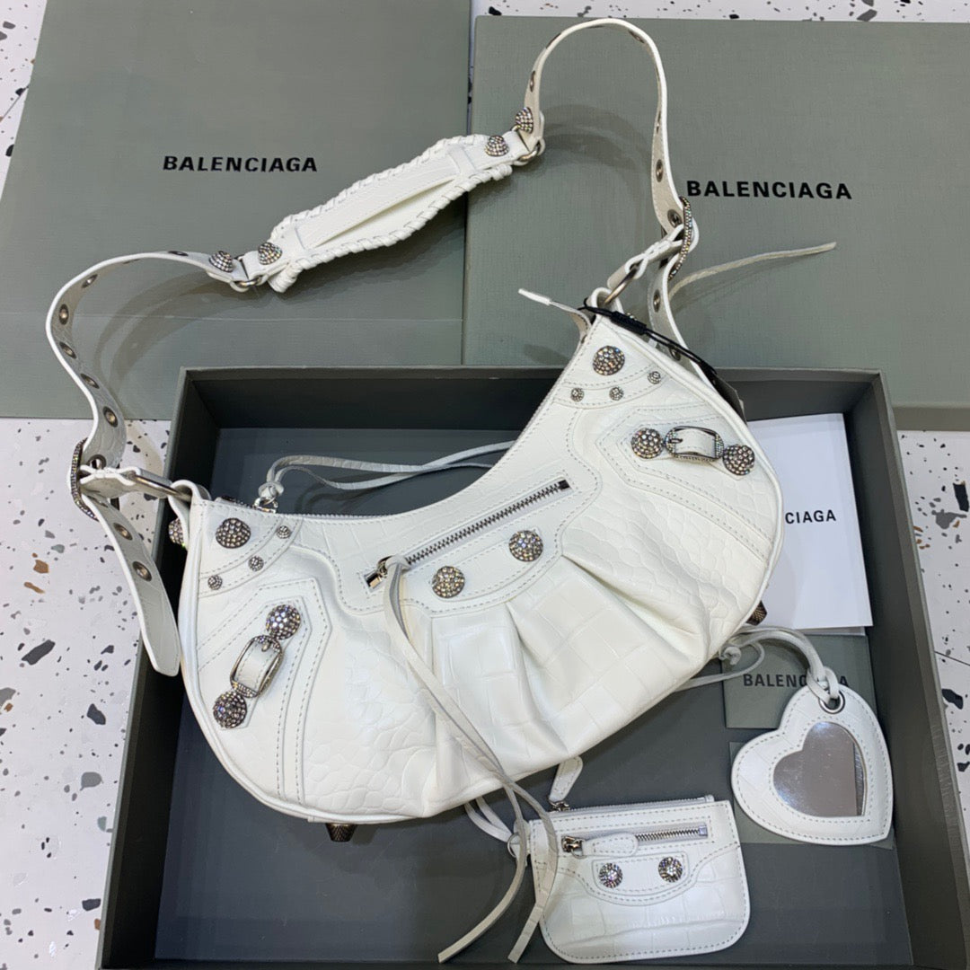 Balen Le Cagole Xs Shoulder Bag In White 700940210Bk9104 5196