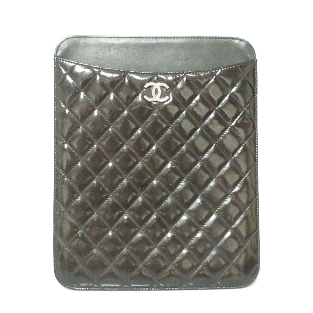 Chanel Matelasse Patent Leather Ipad Case Bag