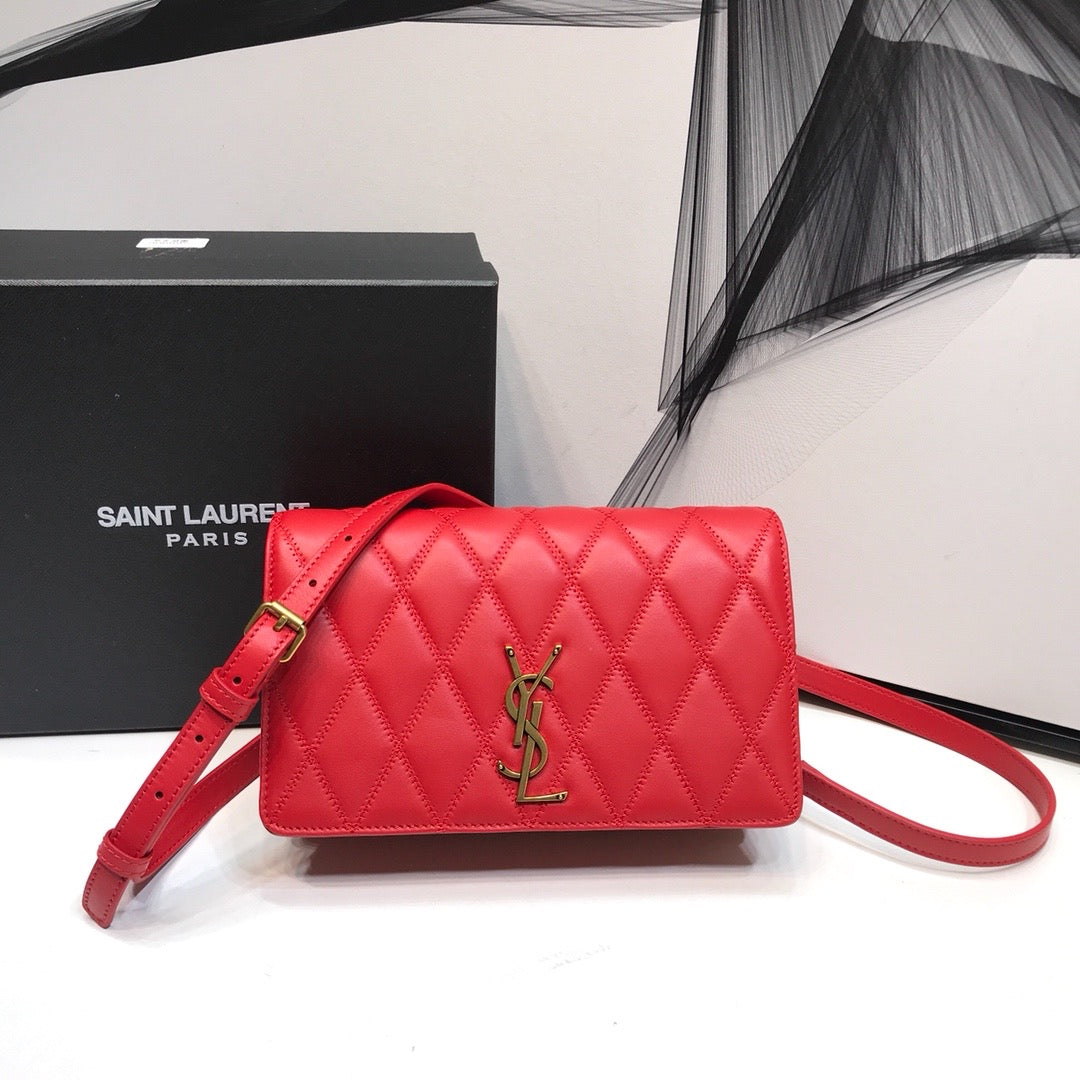 YSL Saint Laurent Angie 8in 22cm Patent Red Handbag