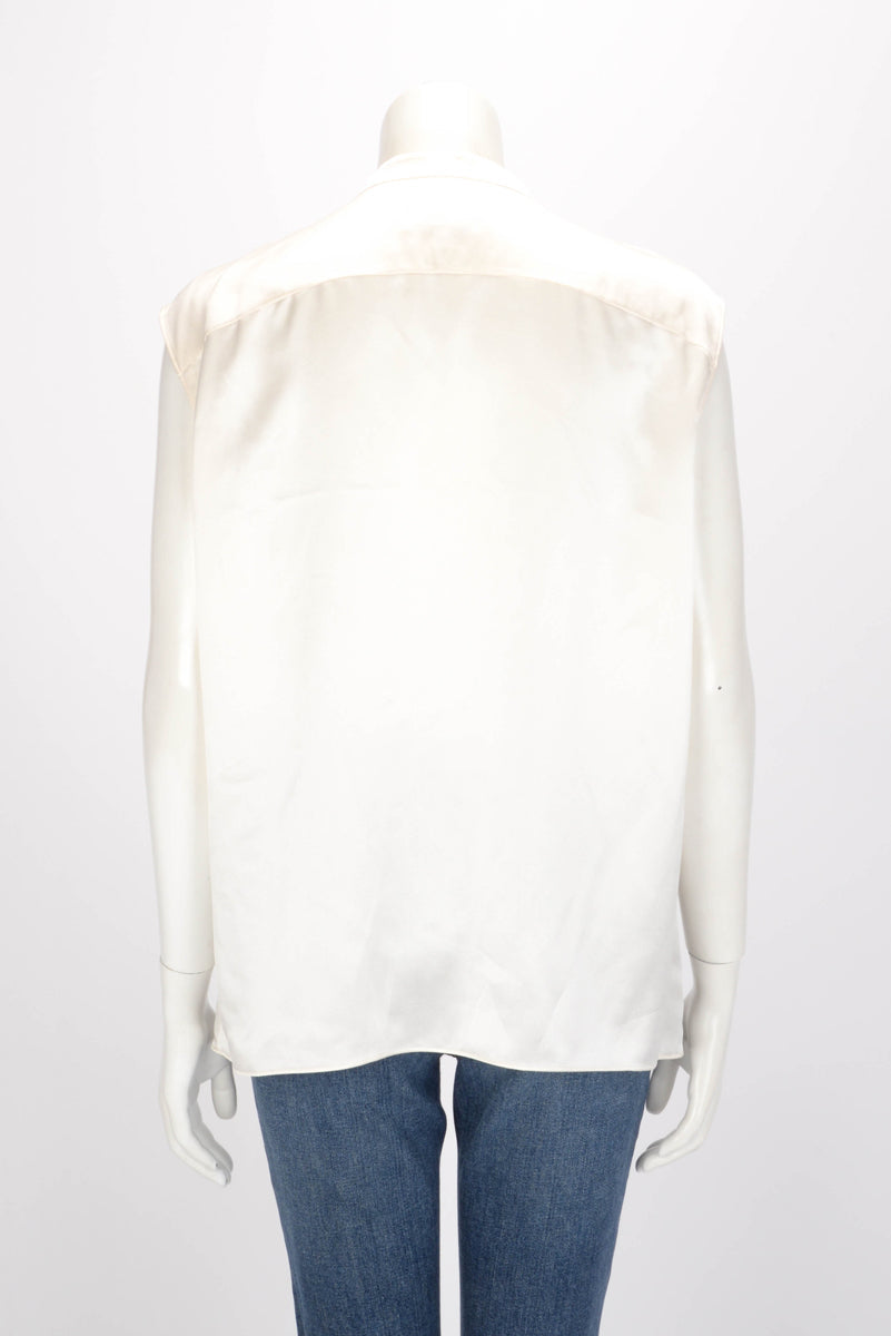 Chanel Ecru Silk Ruffled Sleeveless Top Fr 40 Bag
