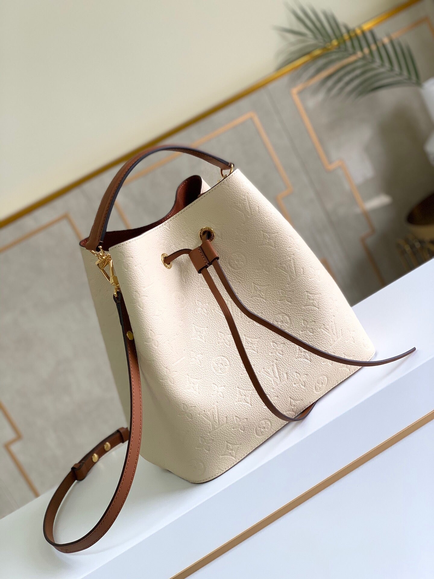 Top Quality Neonoe Mm Bag Empreinte Creme Monogram Bucket Shoulder Bag