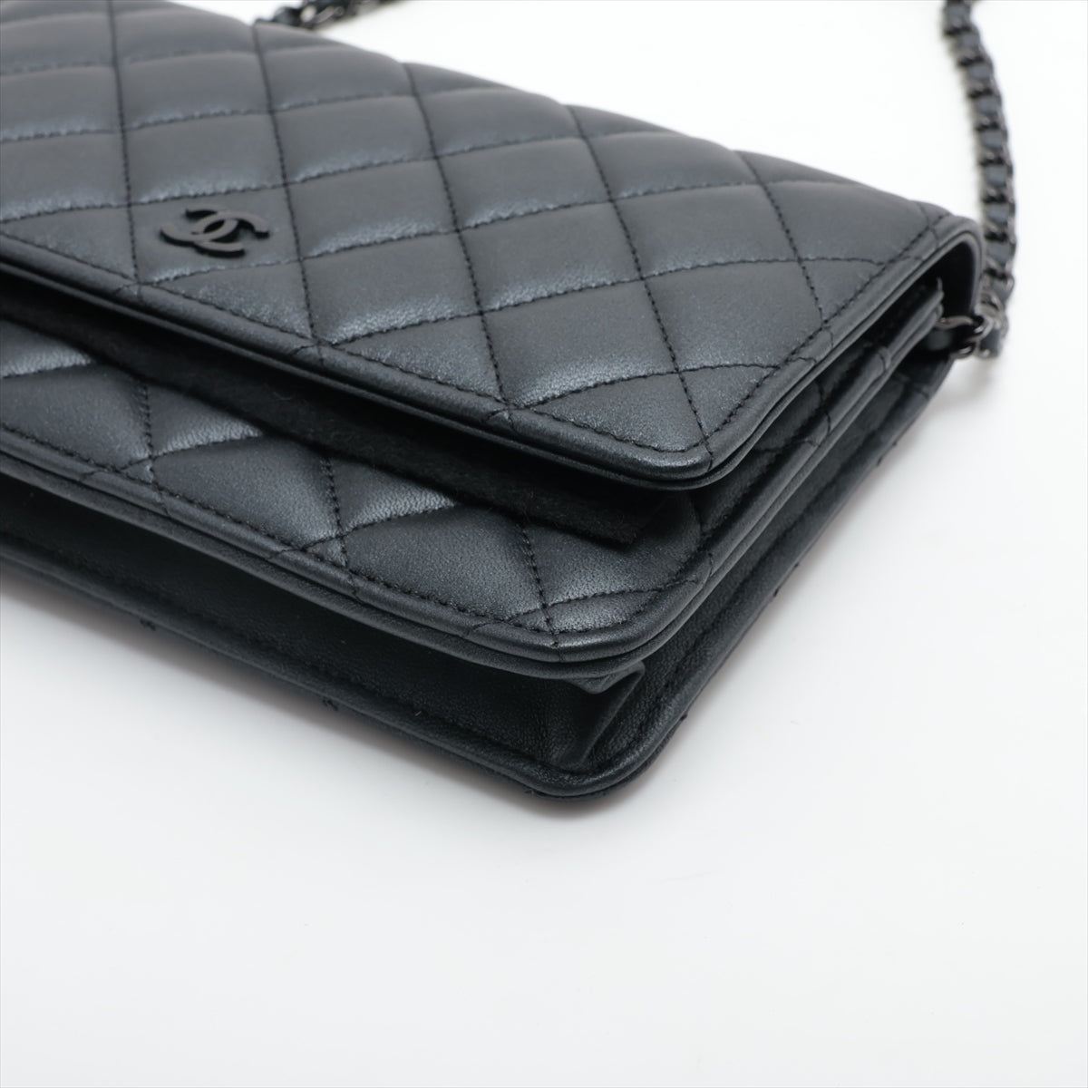 Chanel Matrasse  Chain Wallet Gr Black G  ay