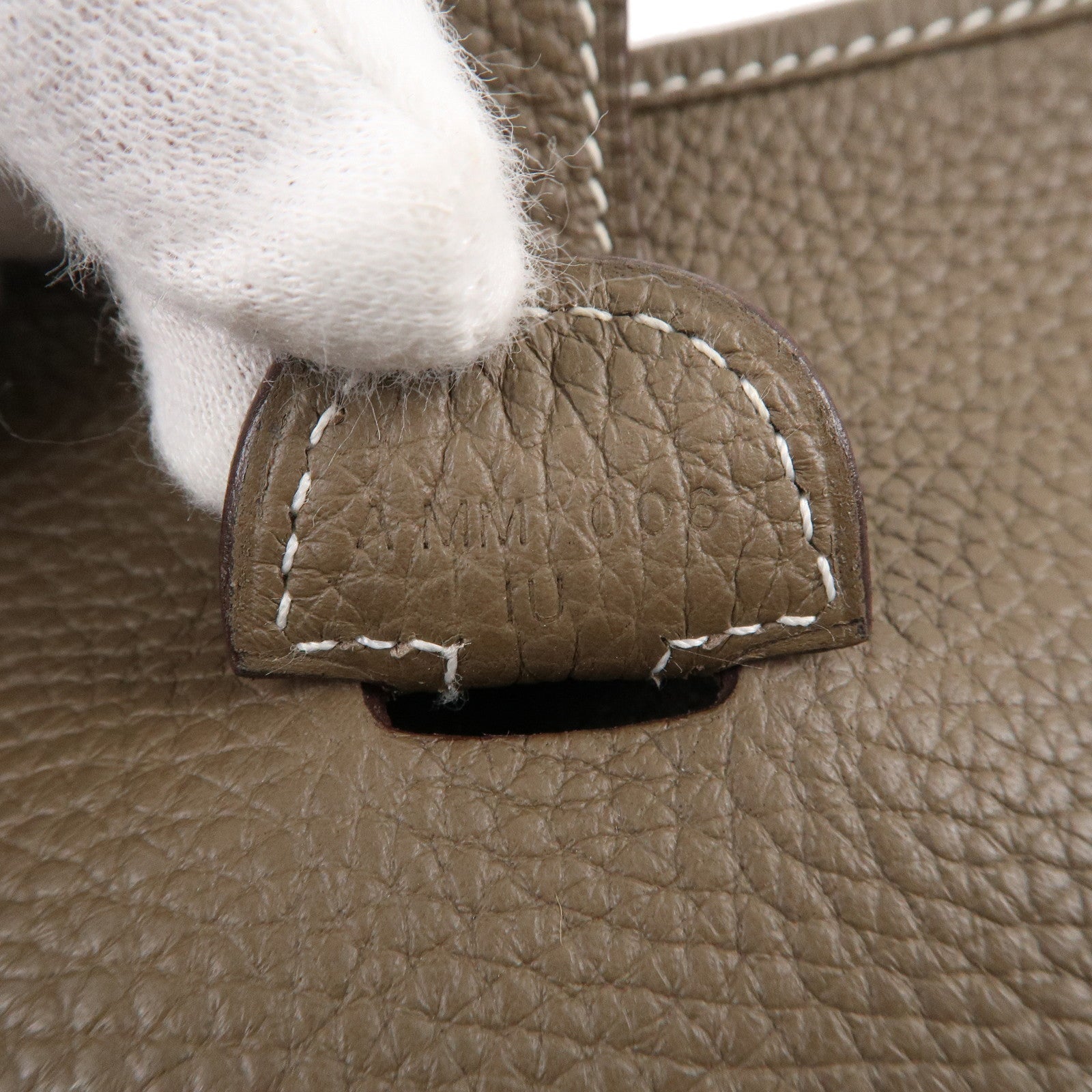 Hermes Luxury Taurillon Clemence Evelyne Pm Shoulder Bag