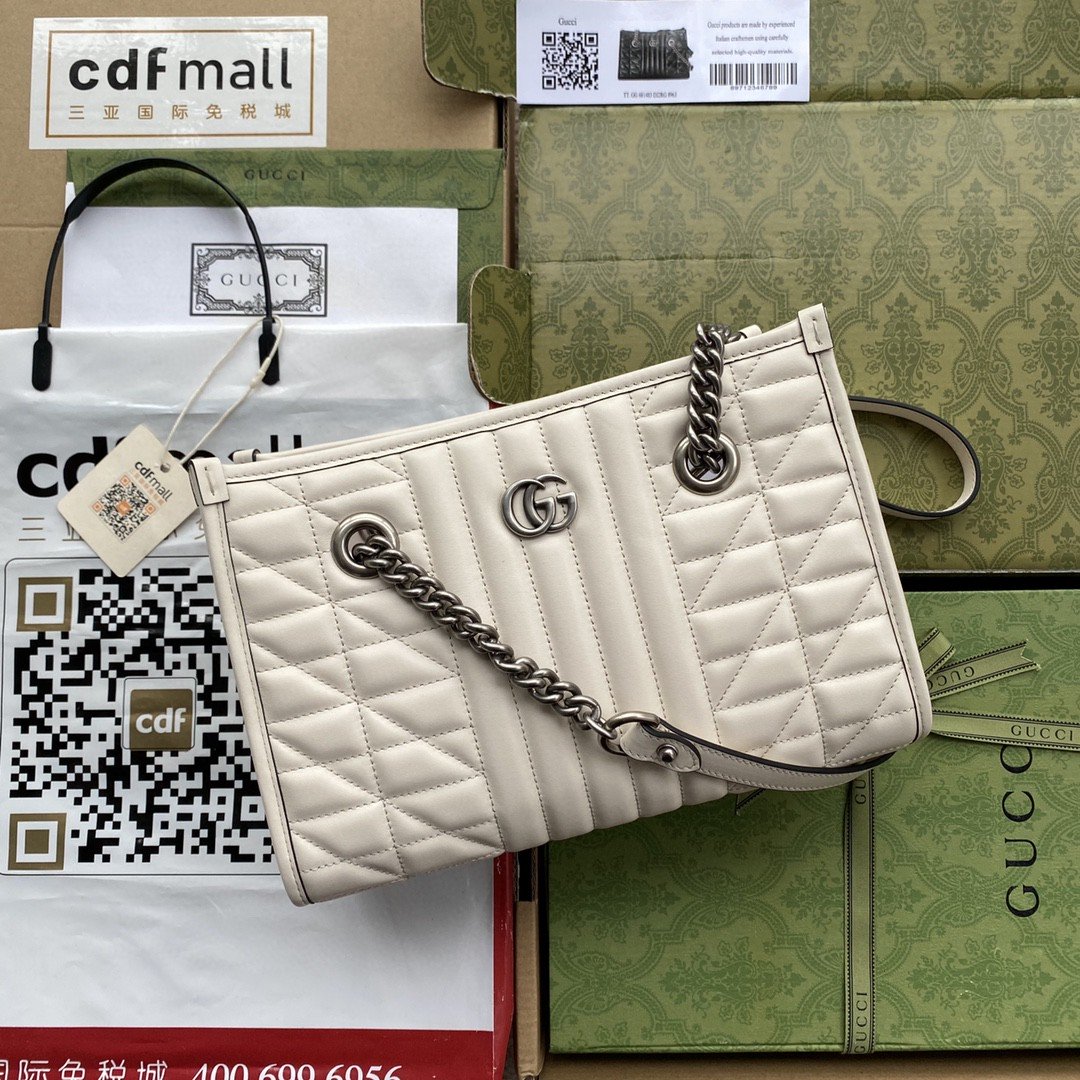 gg Marmont Matelasses 10in 26.5cm White Small Tote Bag