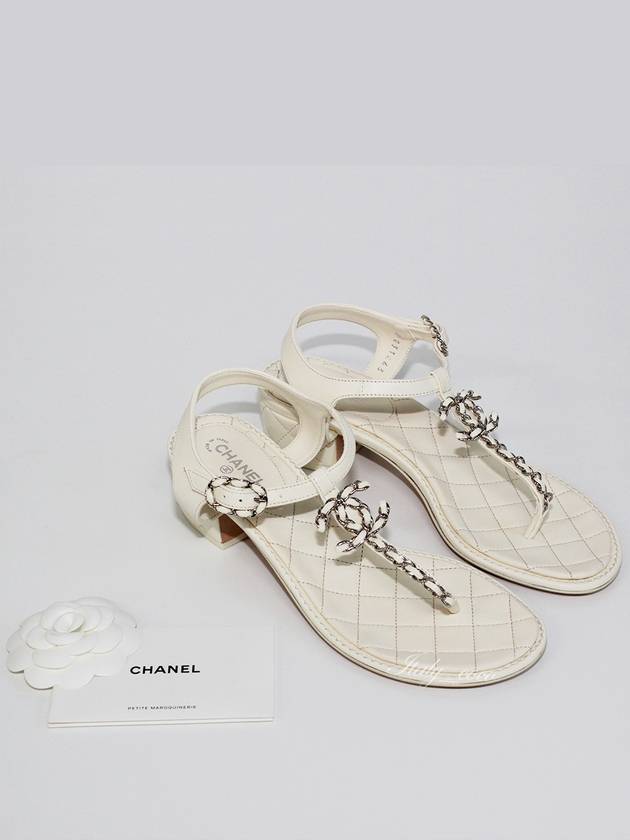 CC Logo Classic Chain Strap Thongs Lambskin Sandals Ivory Chanel
