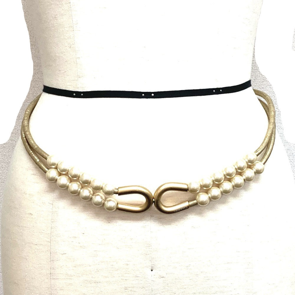 Chanel belt 01C Fake pearl Gold Leather