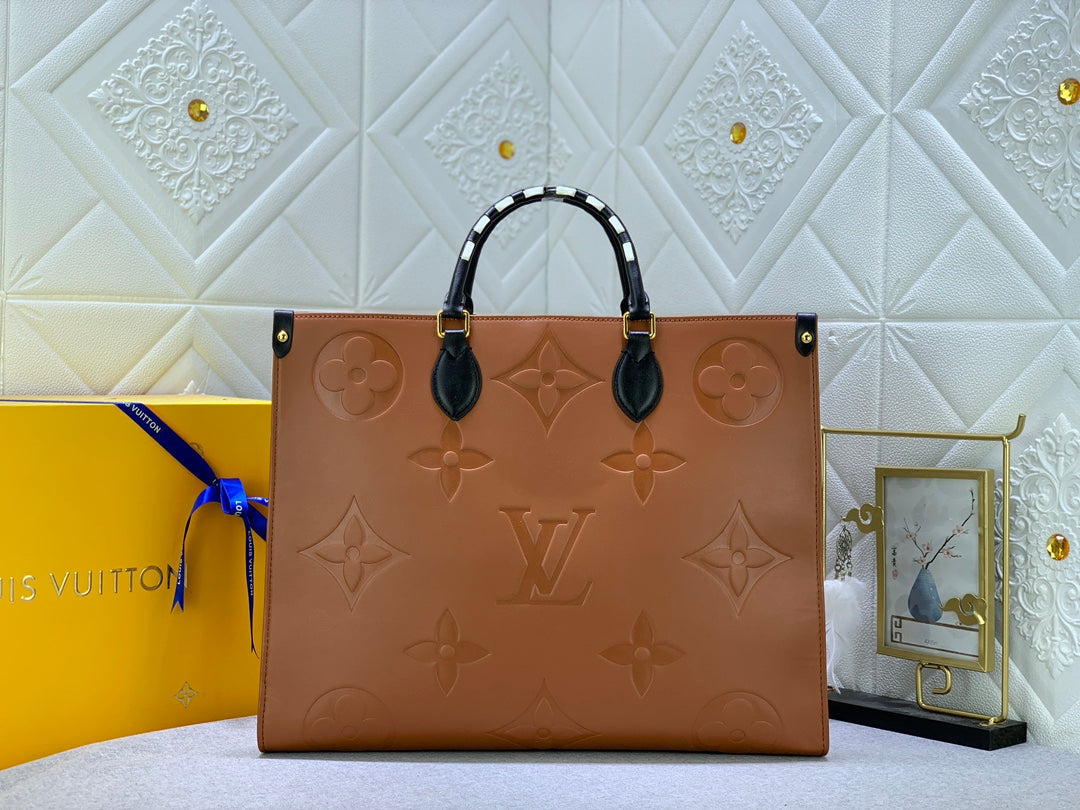 EN - Luxury LUV 752 Travel Bag