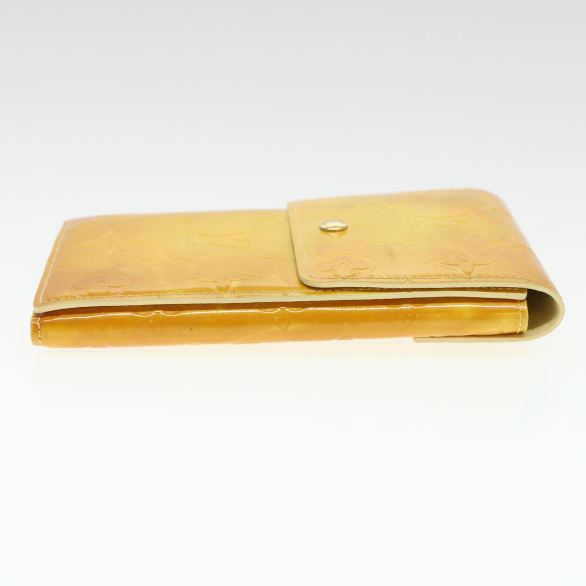 Louis Vuitton Monogram Vernis Walker Wallet Beige LV