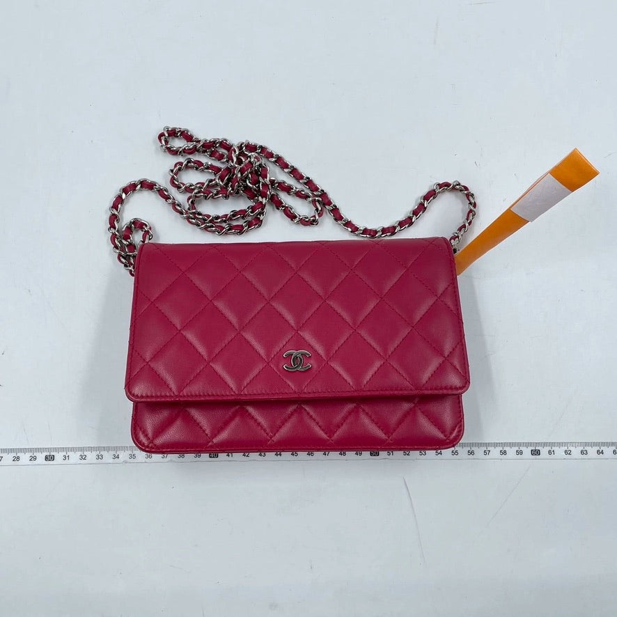 Chanel on WOC Fuchsia Lambskin Leather Wallet Case