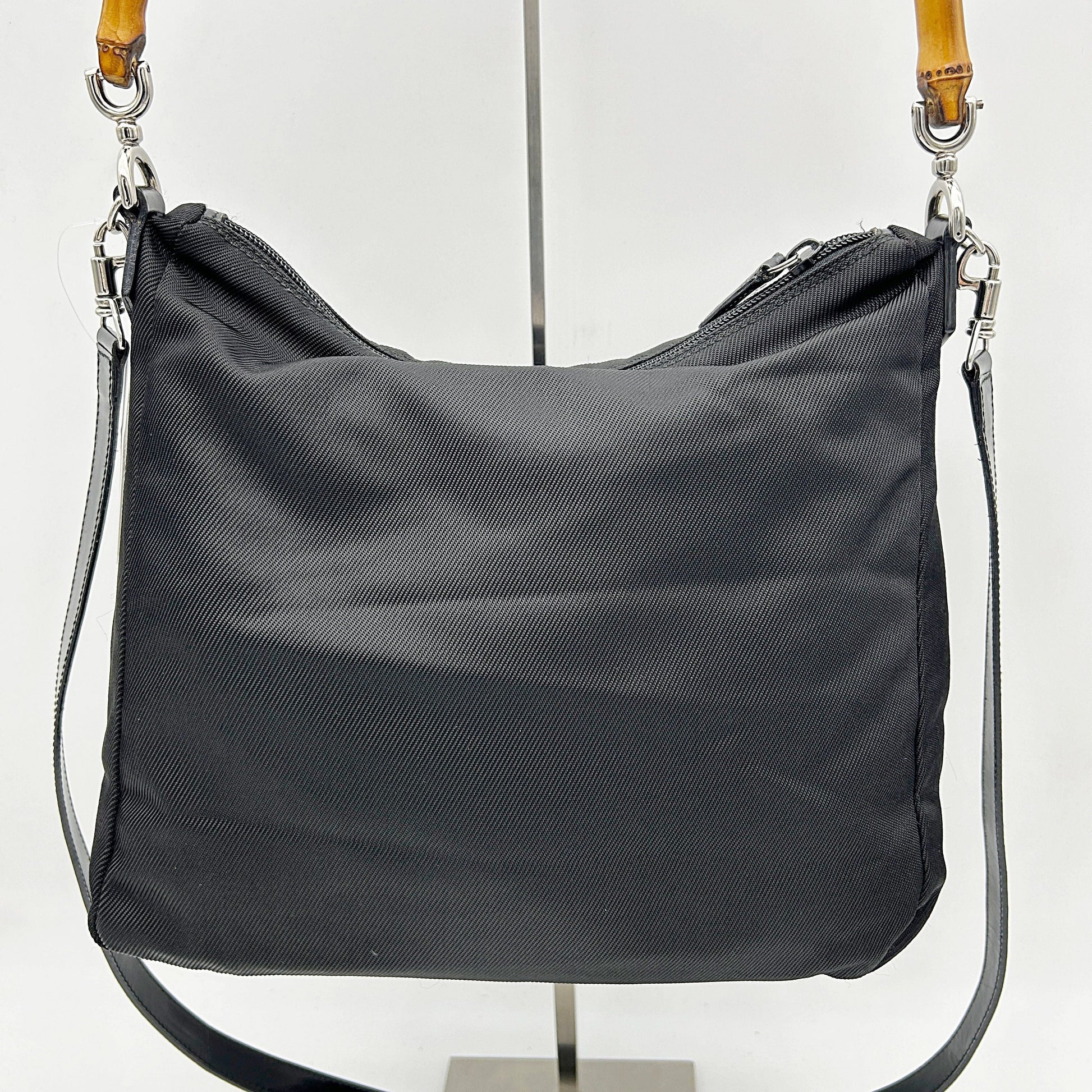 Gucci Bamboo Nylon One Shoulder Bag gu4410kk