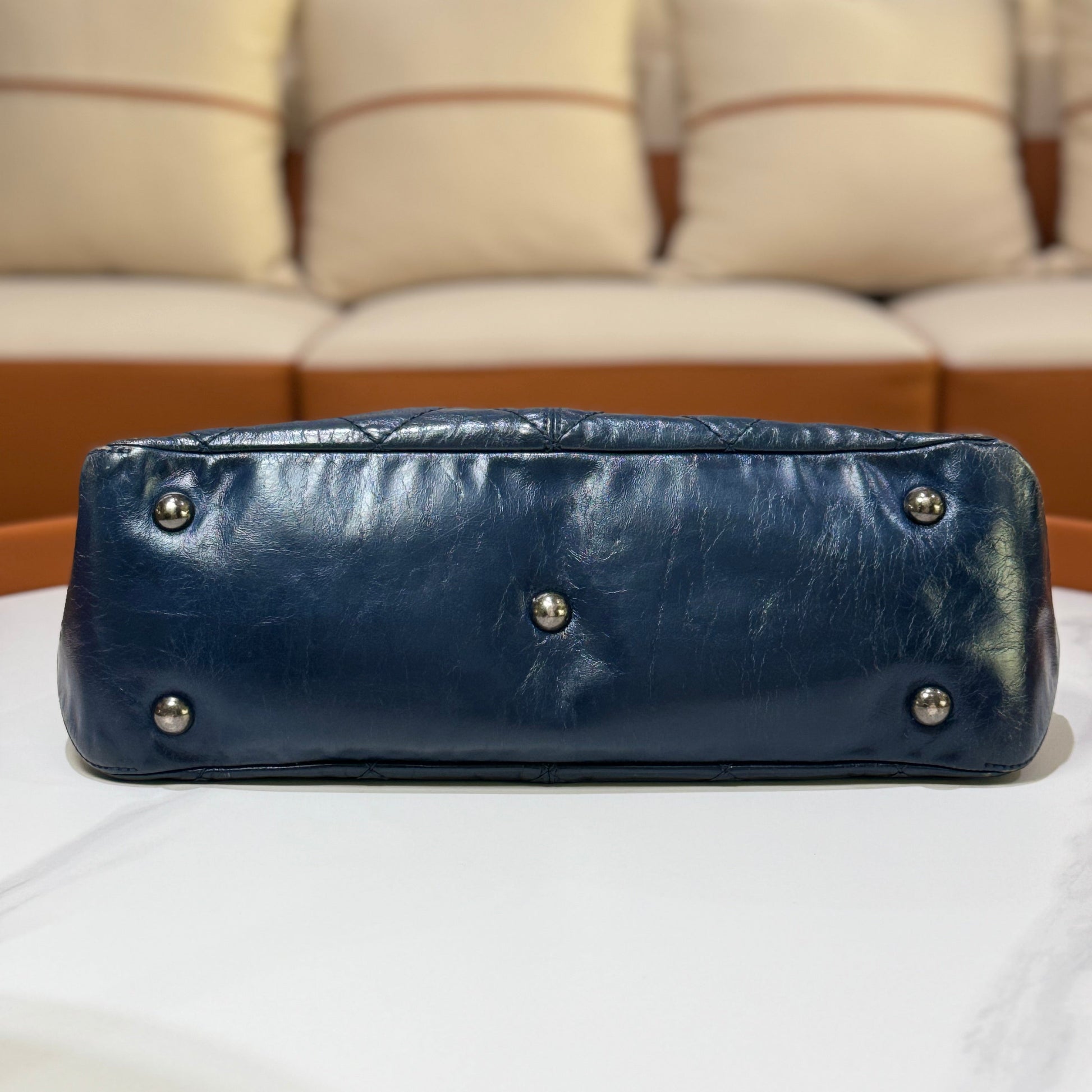 CHANEL   HOBO BAG NAVY CALFSKIN OIL-WAX LEATHER