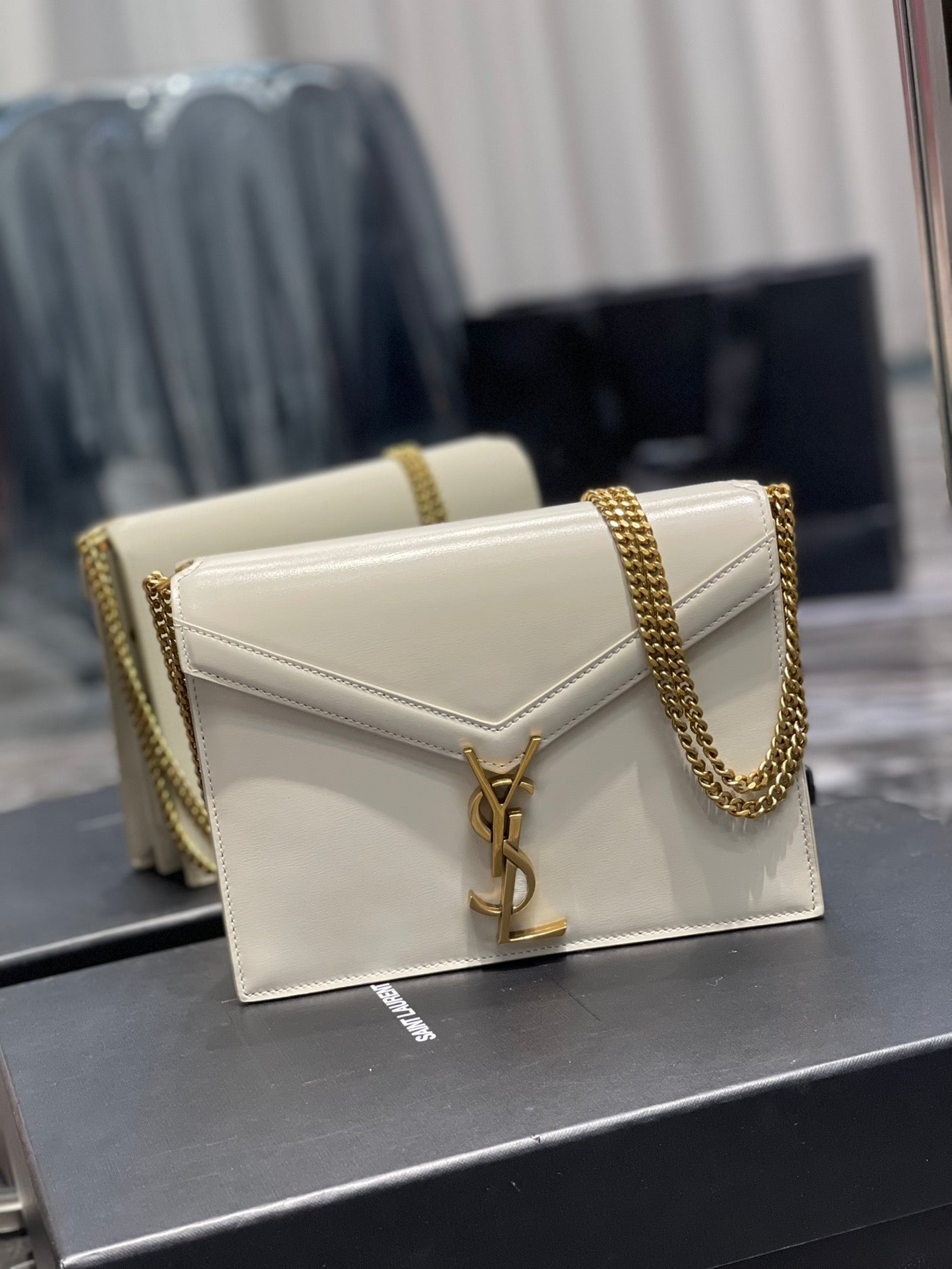 YSL Saint Laurent Cassandra Handbag Chain Travel Bag Ysl 532750Bow0W9207 4985