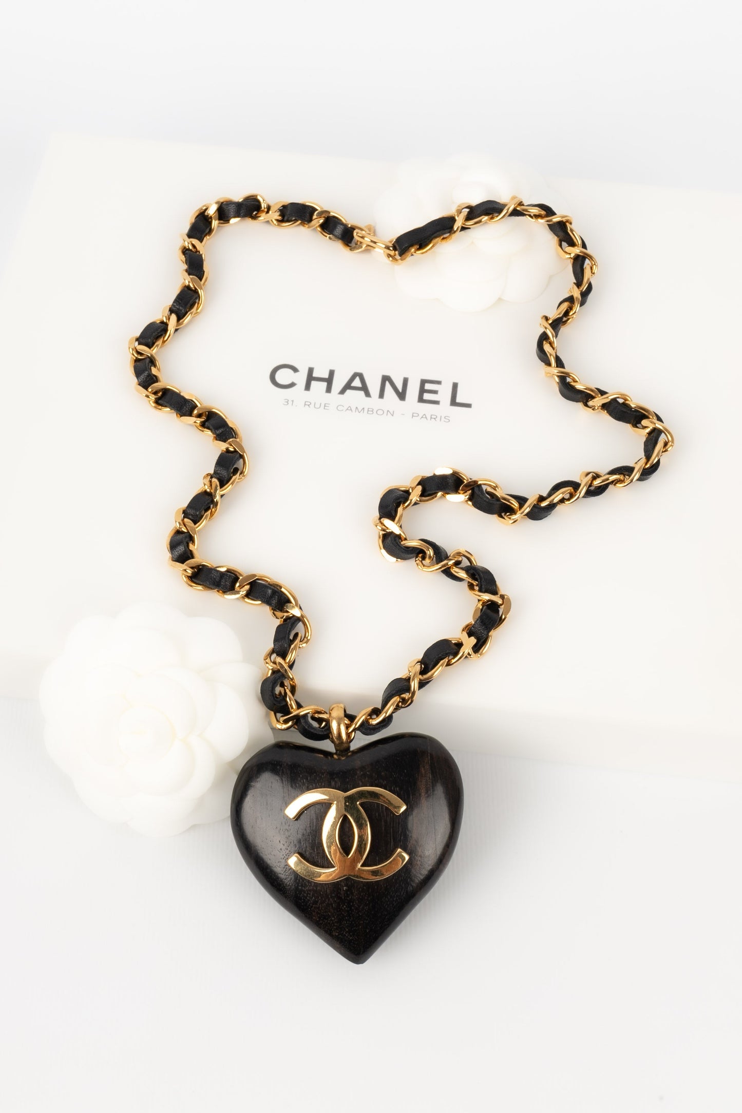 Collier "coeur" Chanel 1992 Bag