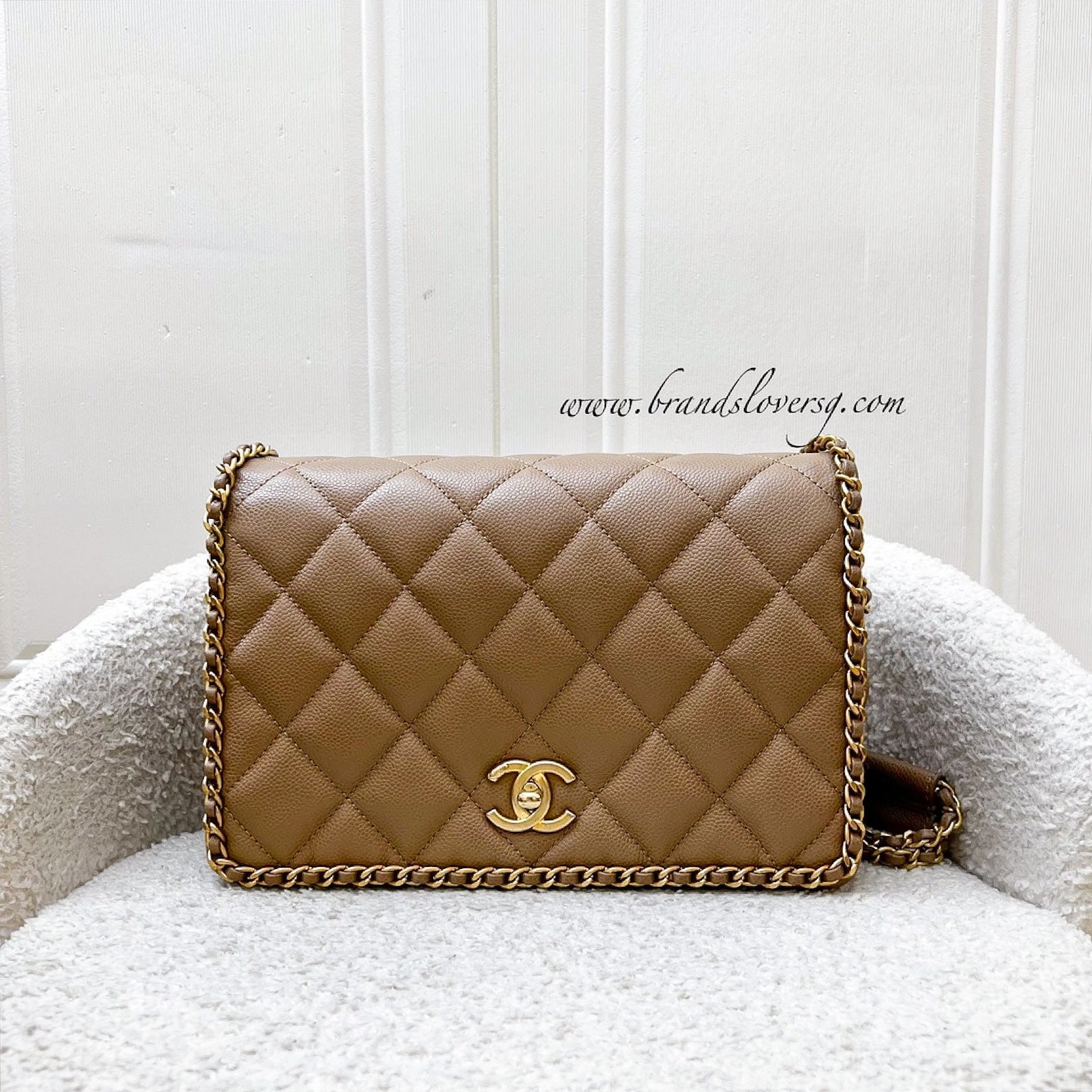 Chanel 22B Never Ending Chain Flap In Milk Tea Beige Caviar And Aghw ( ) Bag