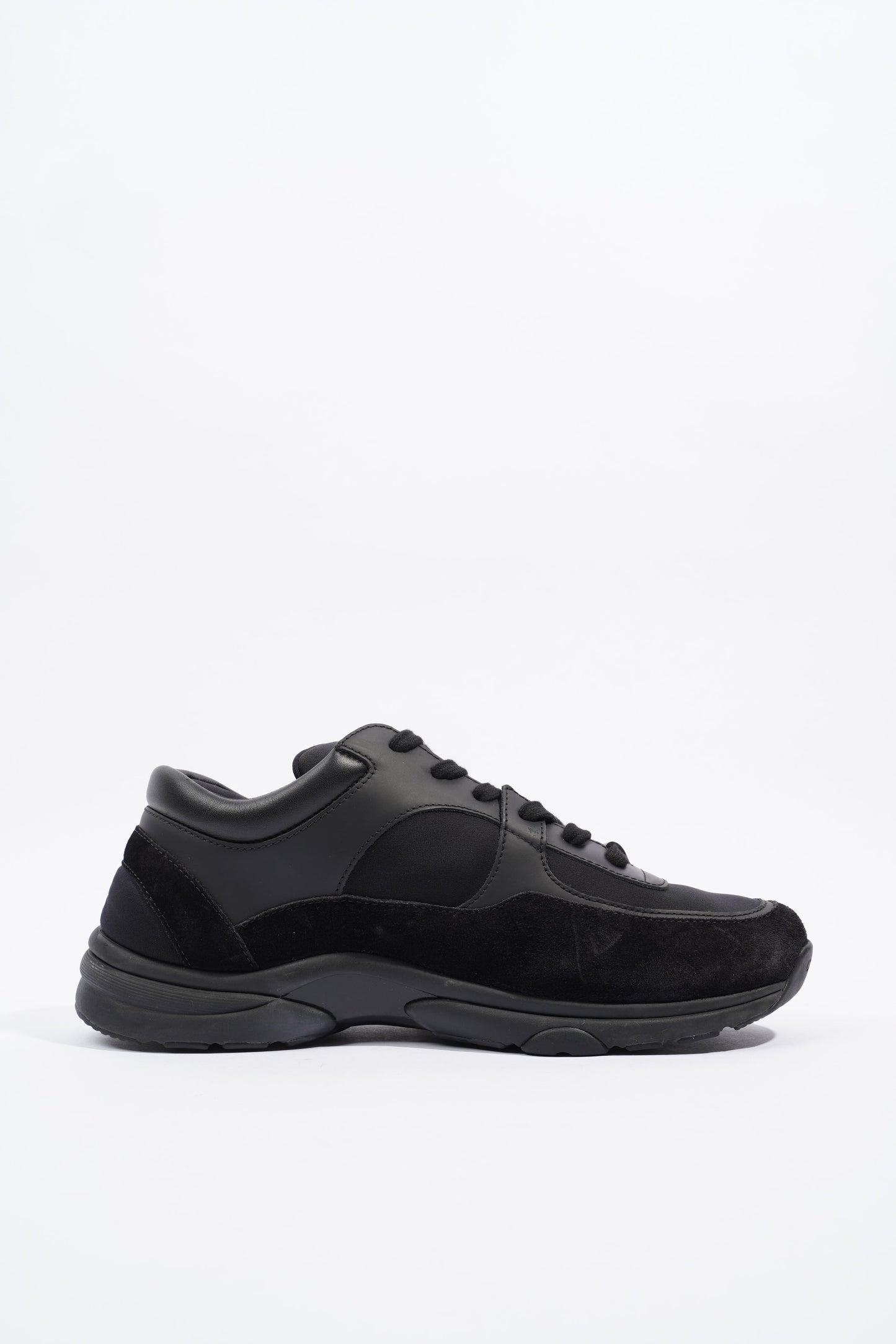 Chanel CC Logo Sneaker Black Leather EU 42 UK 8