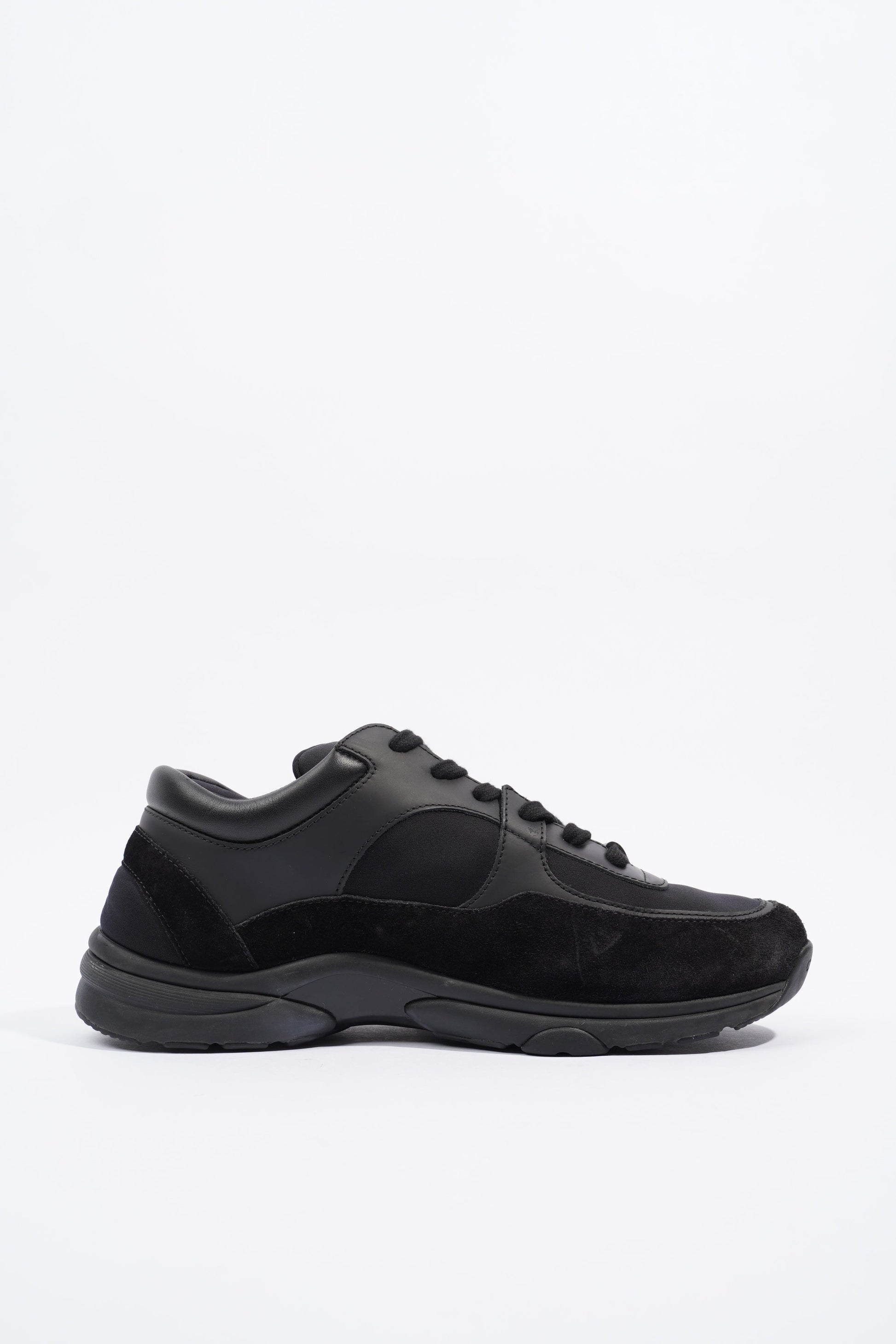 Chanel CC Logo Sneaker Black Leather EU 42 UK 8