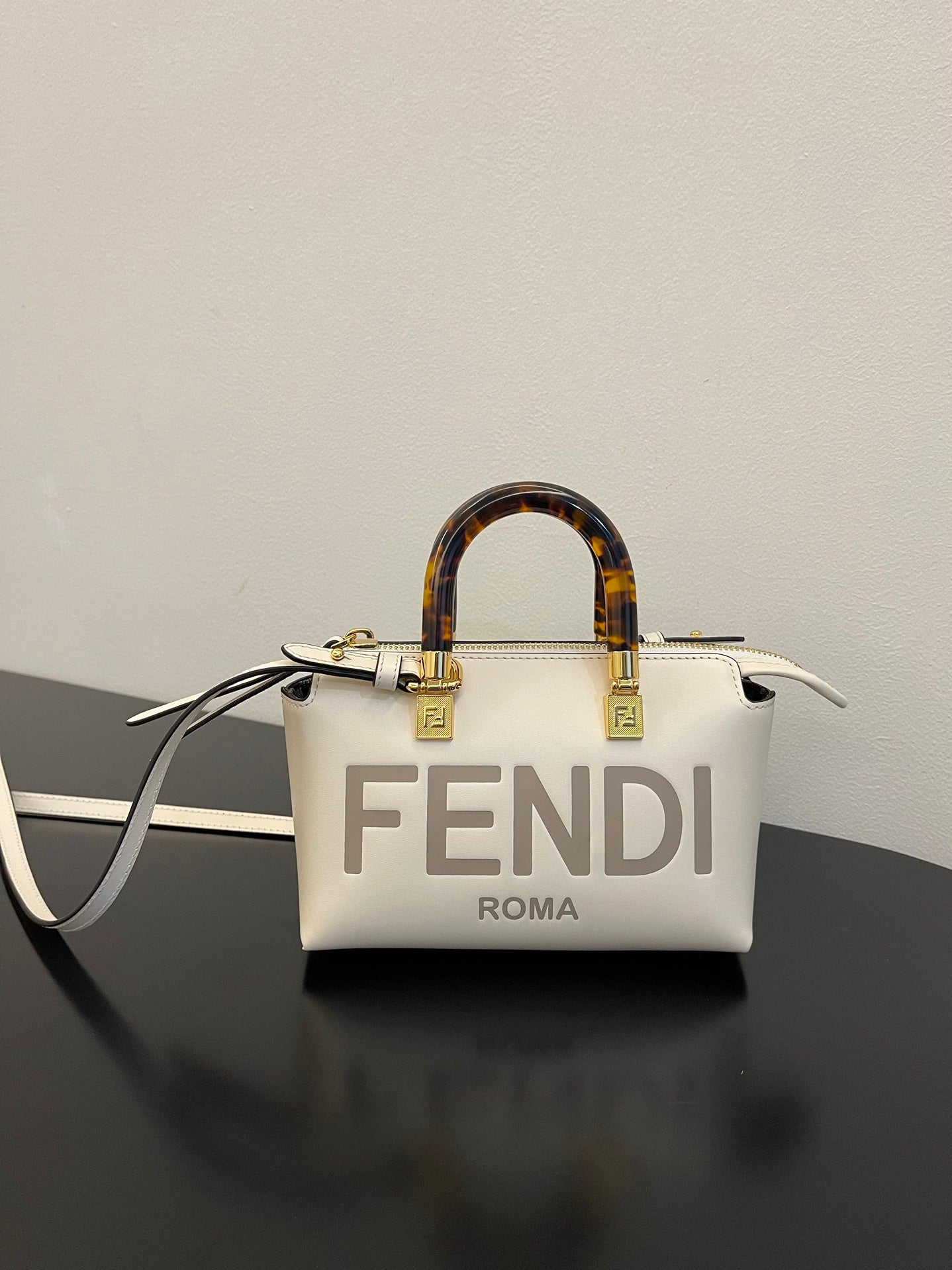Top QualityTop Quality By Way White Mini Bag
