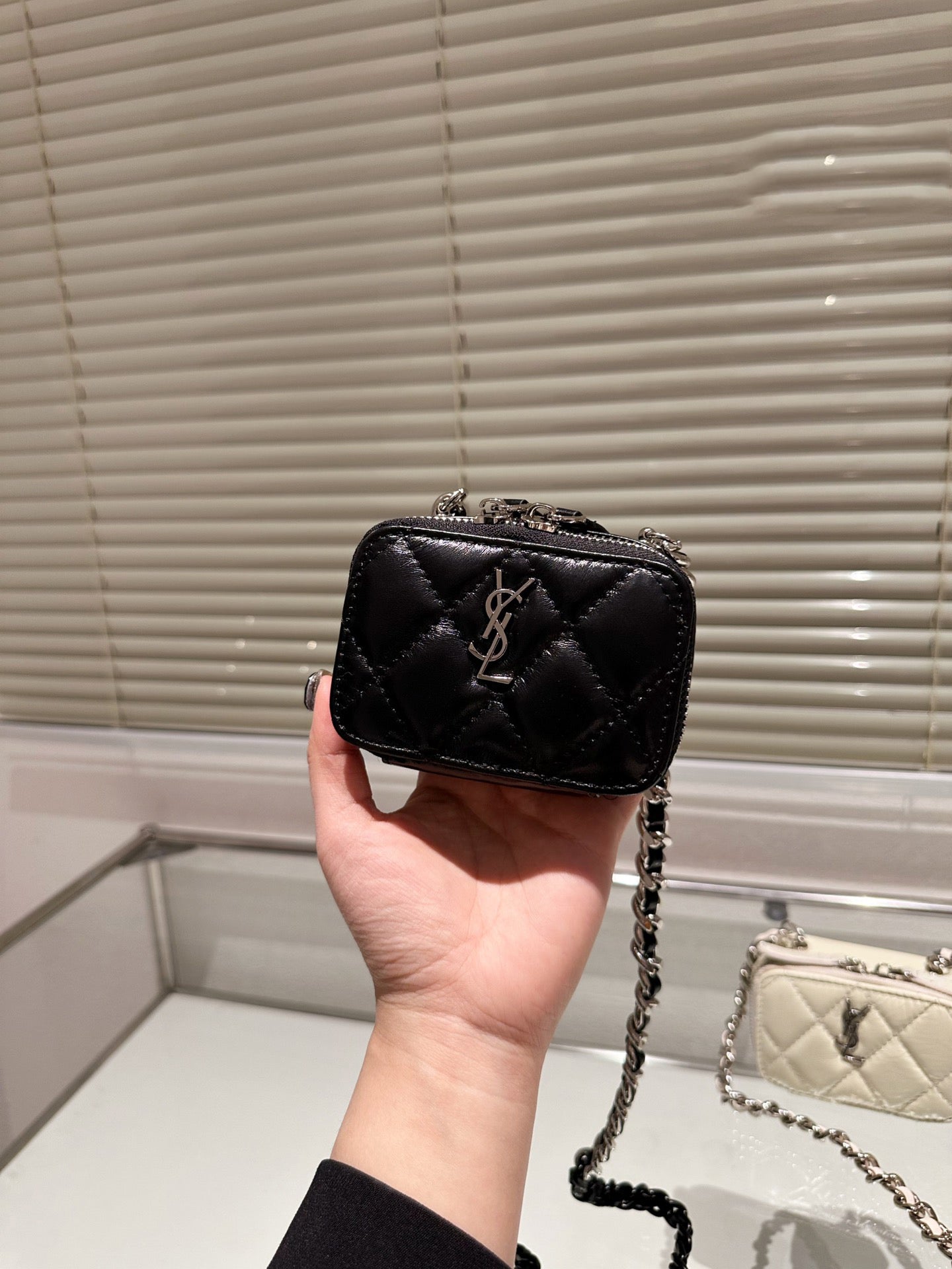 EN - Luxury SLY 304 Travel Bag
