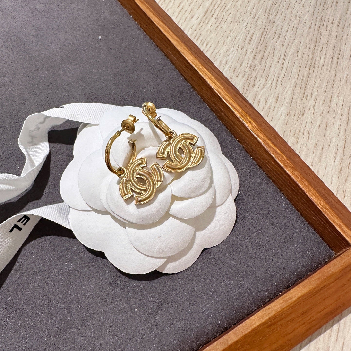 Chanel   earrings