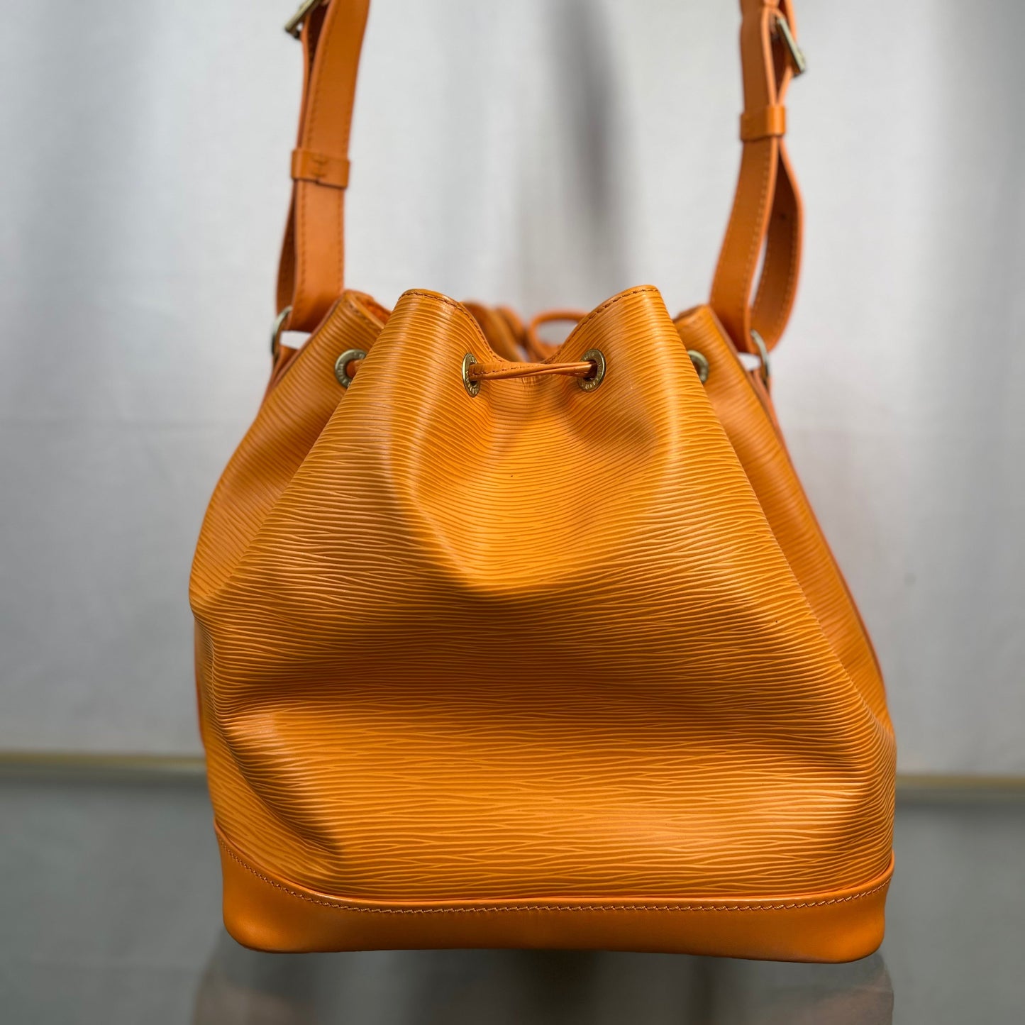 LOUIS VUITTON Petit Noe Mandarin Epi Leather   Bucket Bag