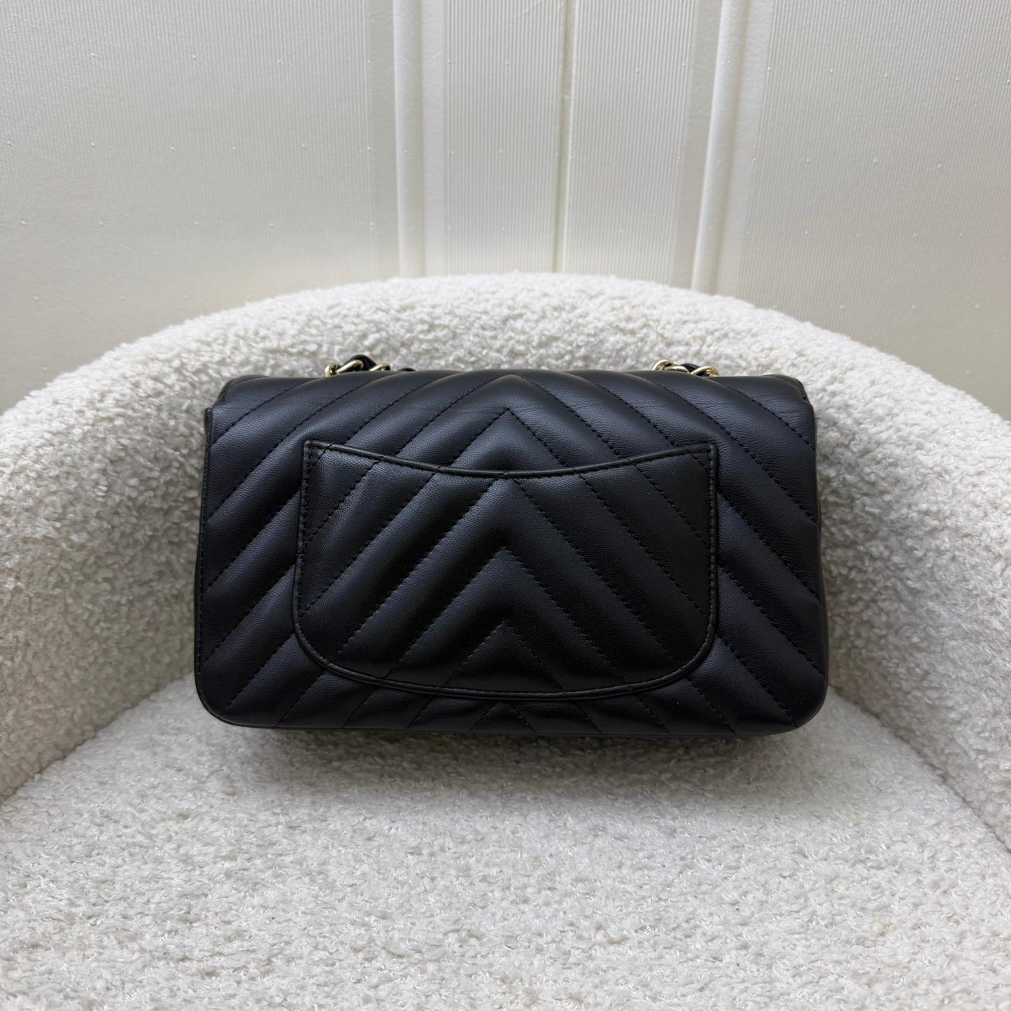 Chanel Classic Mini Rectangle Flap In Chevron Quilted Black Lambskin And Lghw ( ) Bag