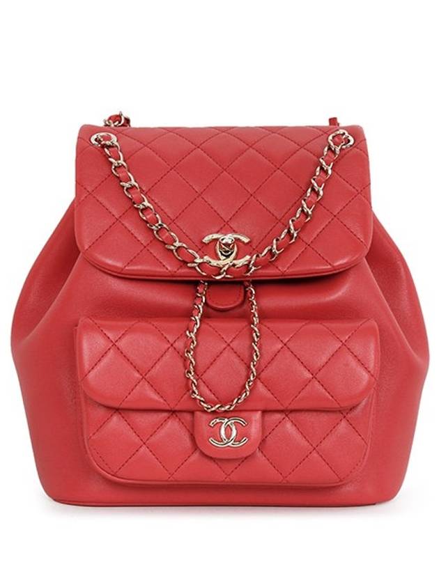 CC Logo Carpskin Backpack Red Chanel