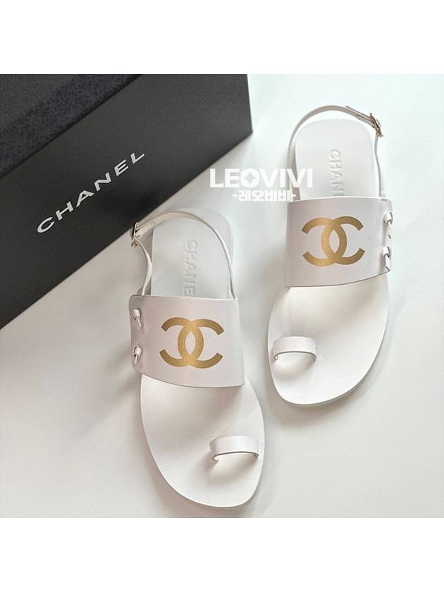 CC Logo Printing Sandals White Chanel