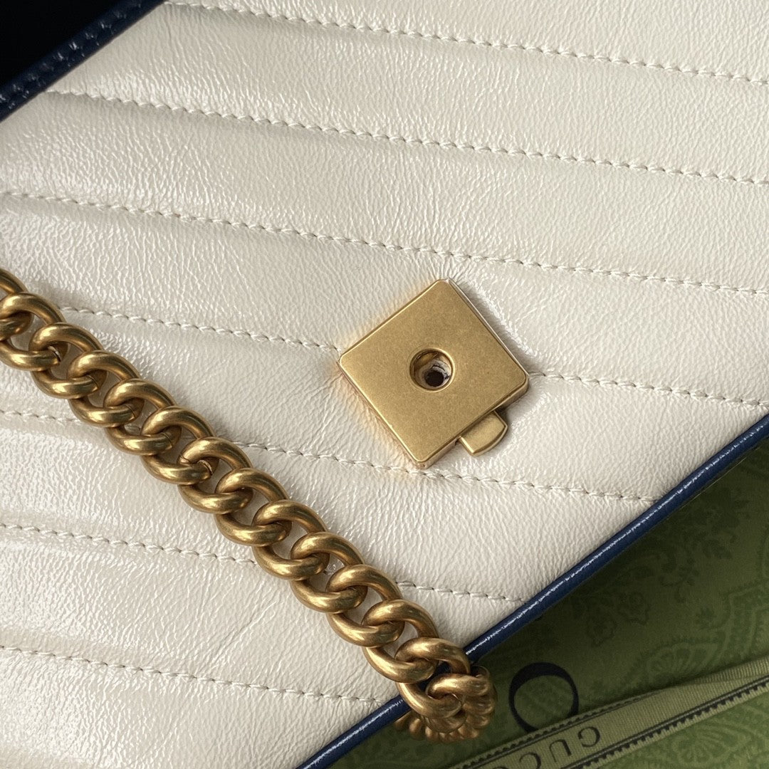 gg Marmont 8in 21cm -0OLFX White Mini Top Handle Mini Bag